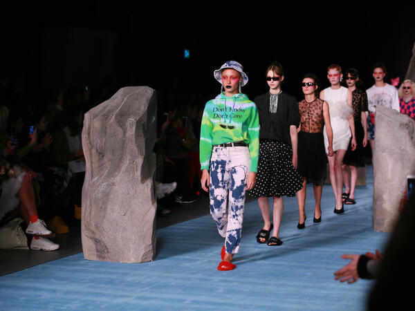London fashion week 2019 opens its door to the public