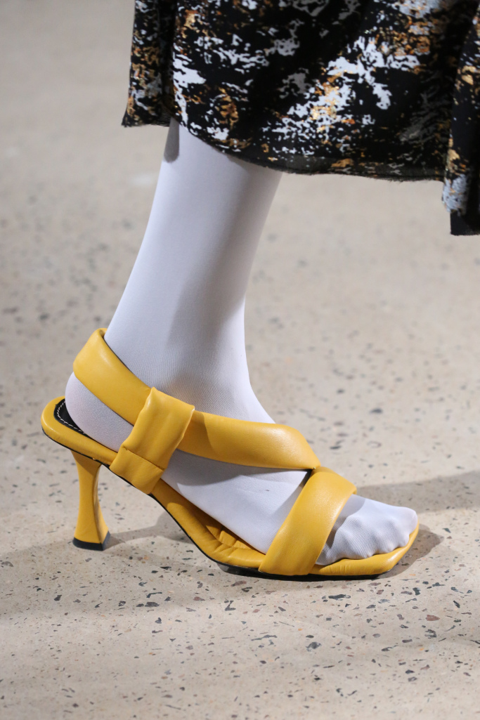 Footwear - Image 6