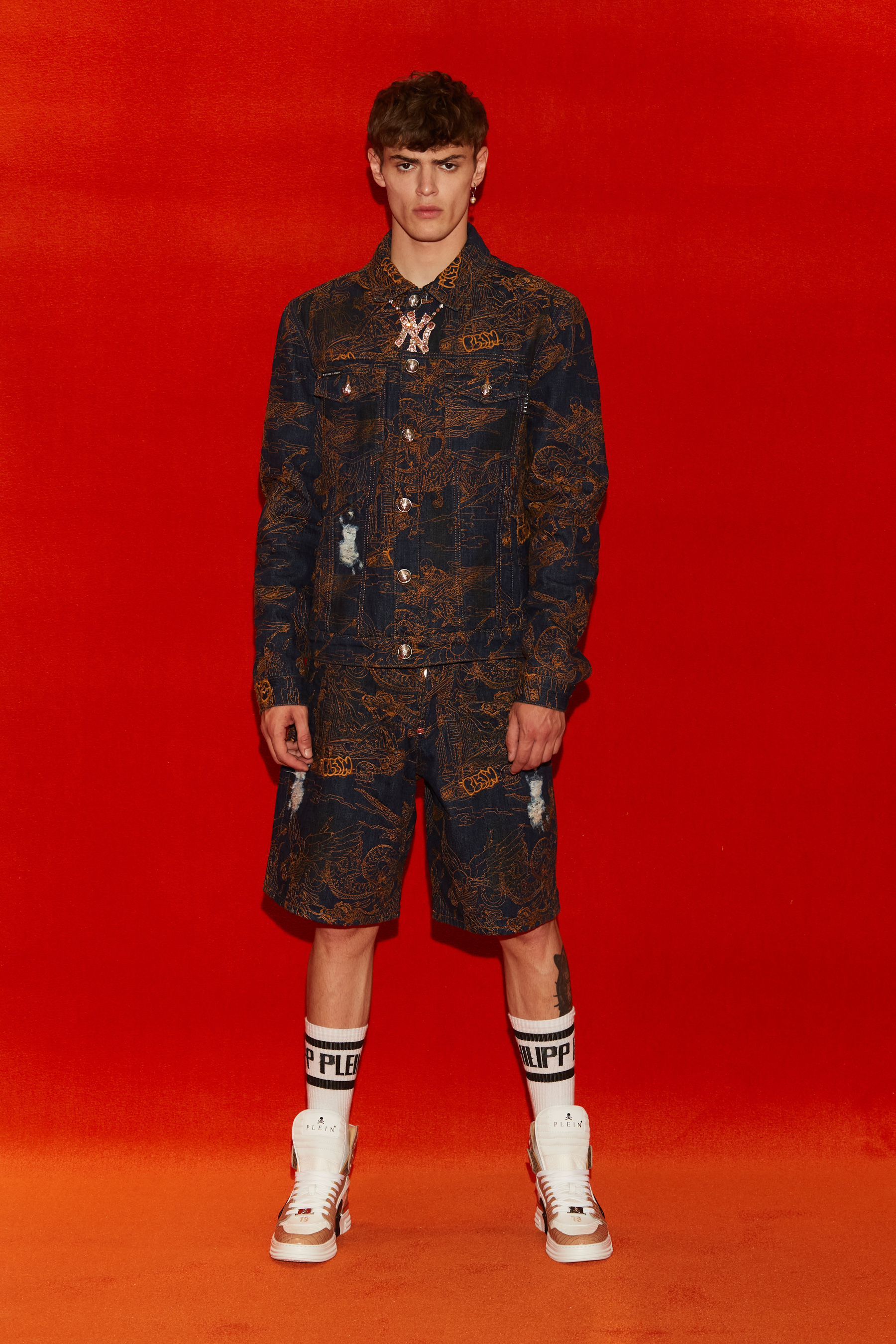 Look 13