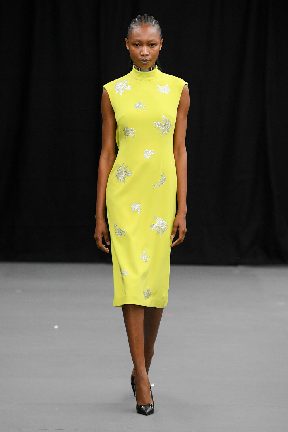Look 18