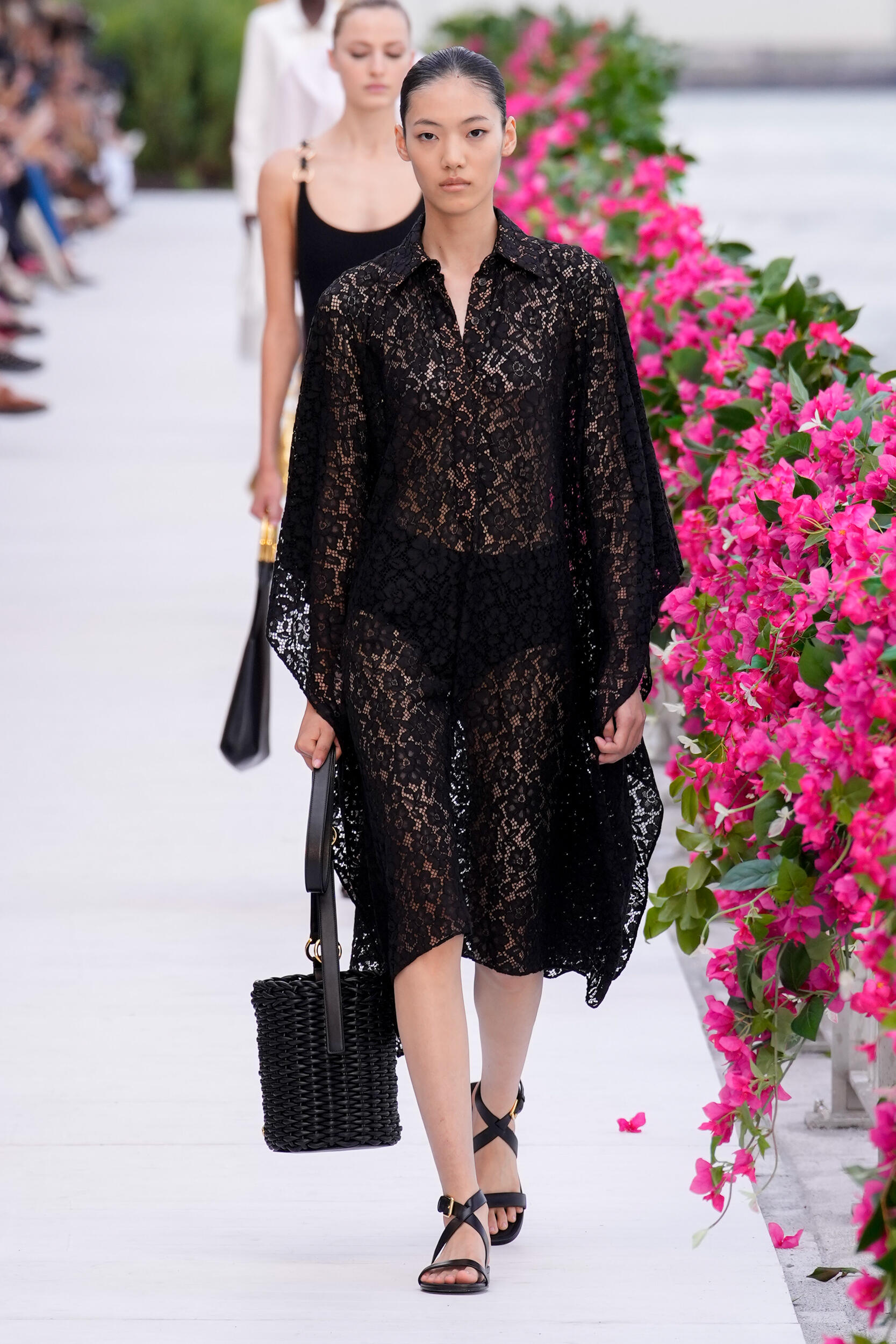 Look 5