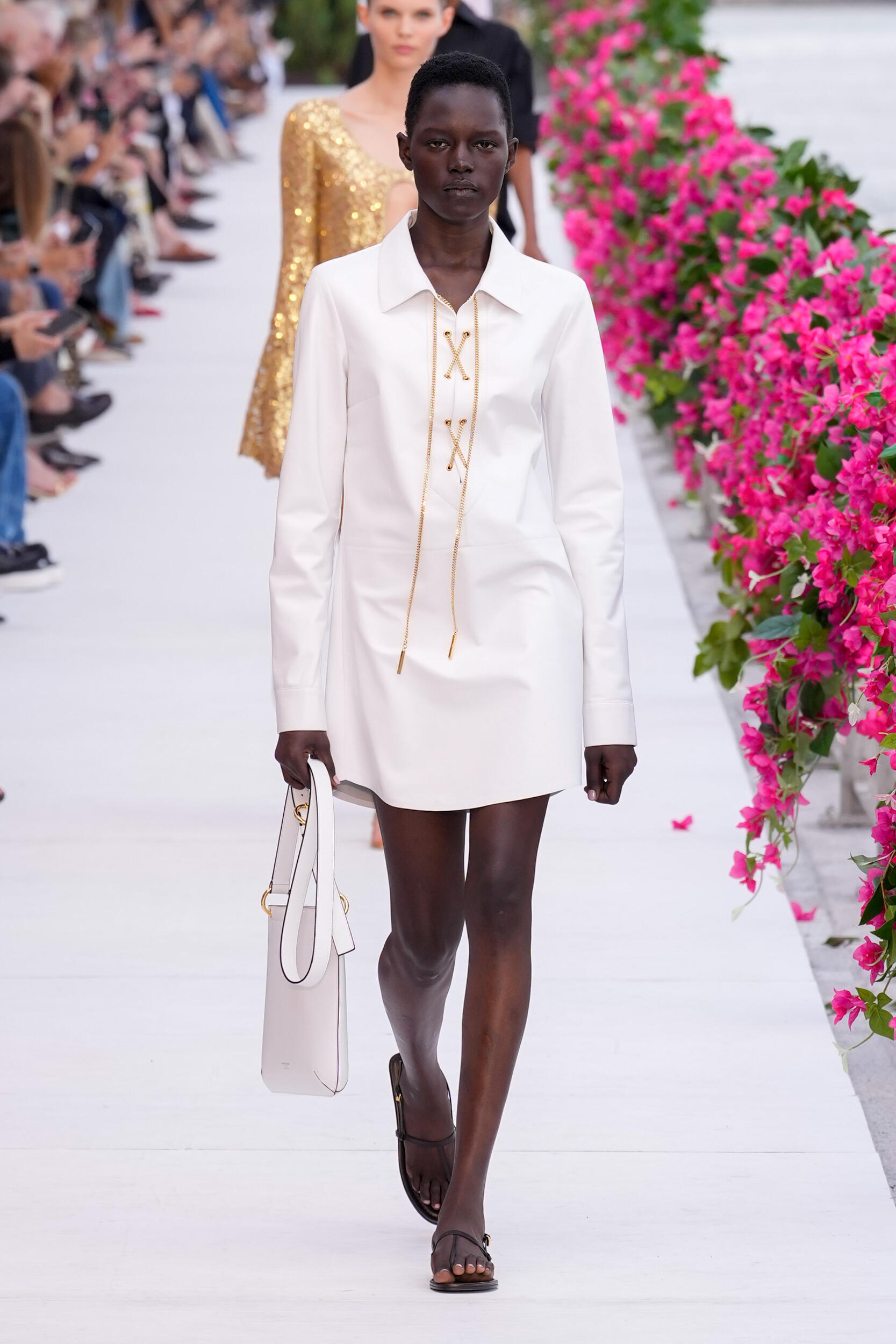 Look 8