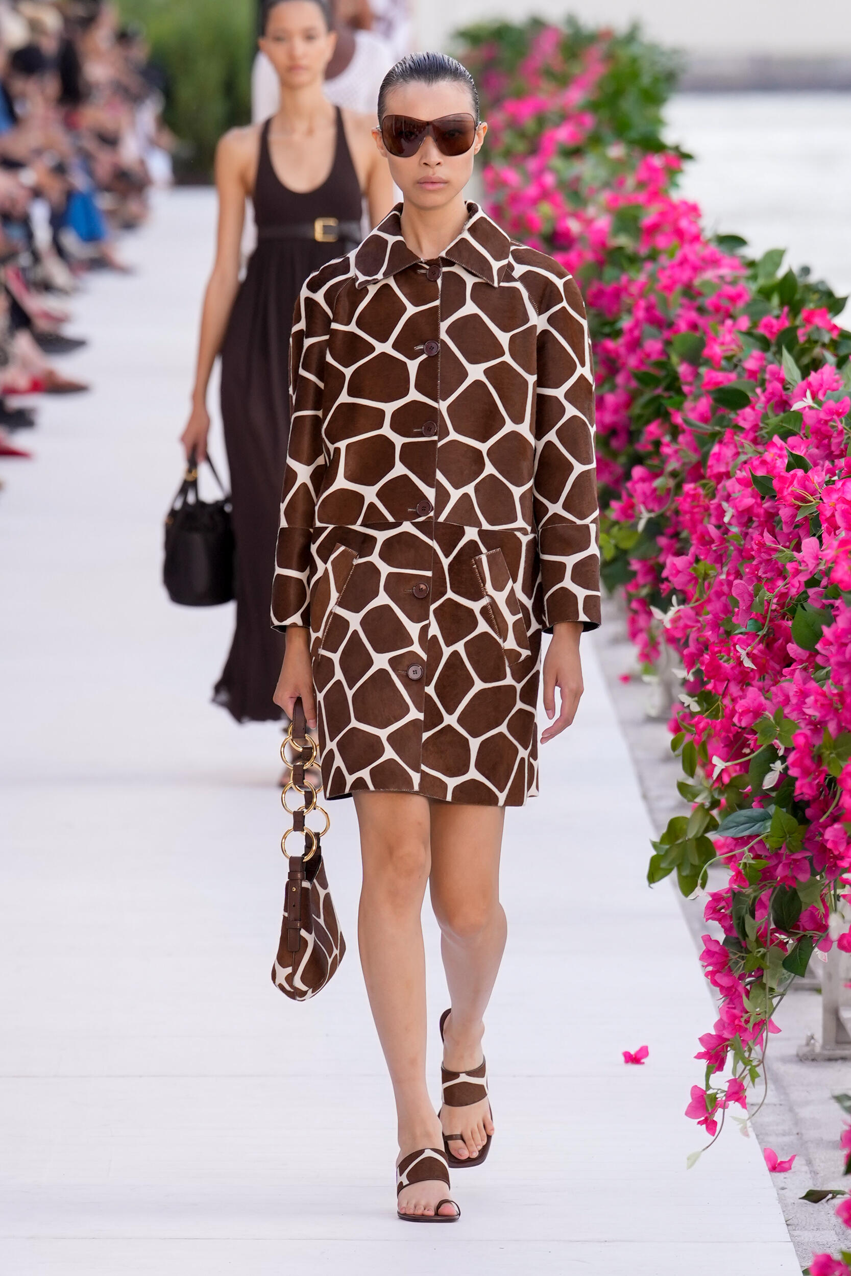 Look 38