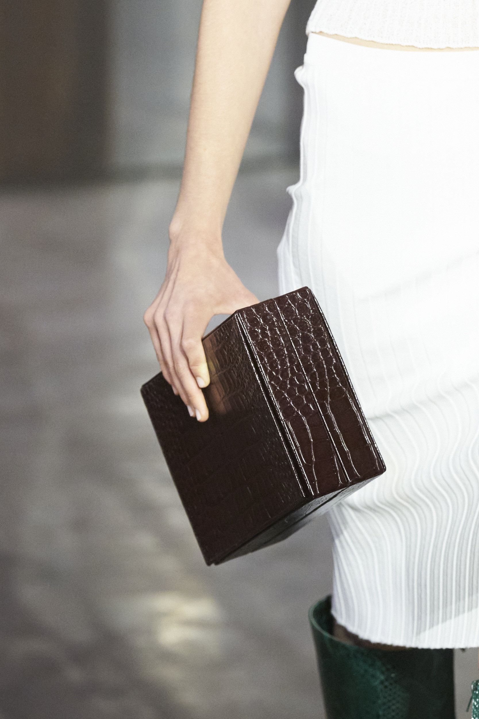 Accessories - Image 9