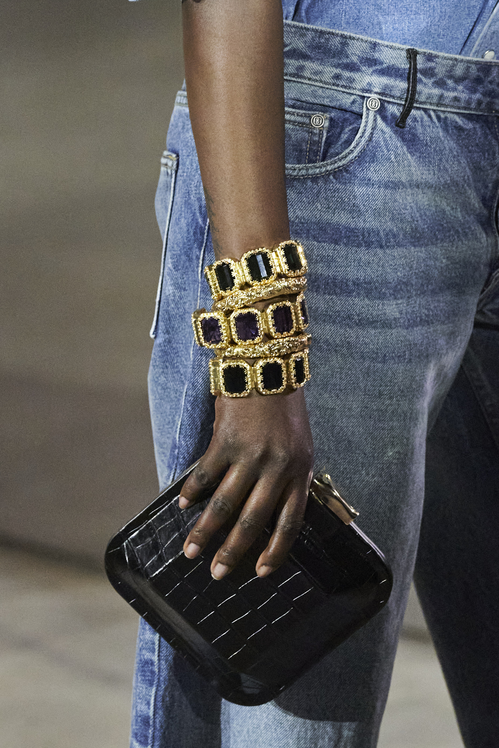 Accessories - Image 12