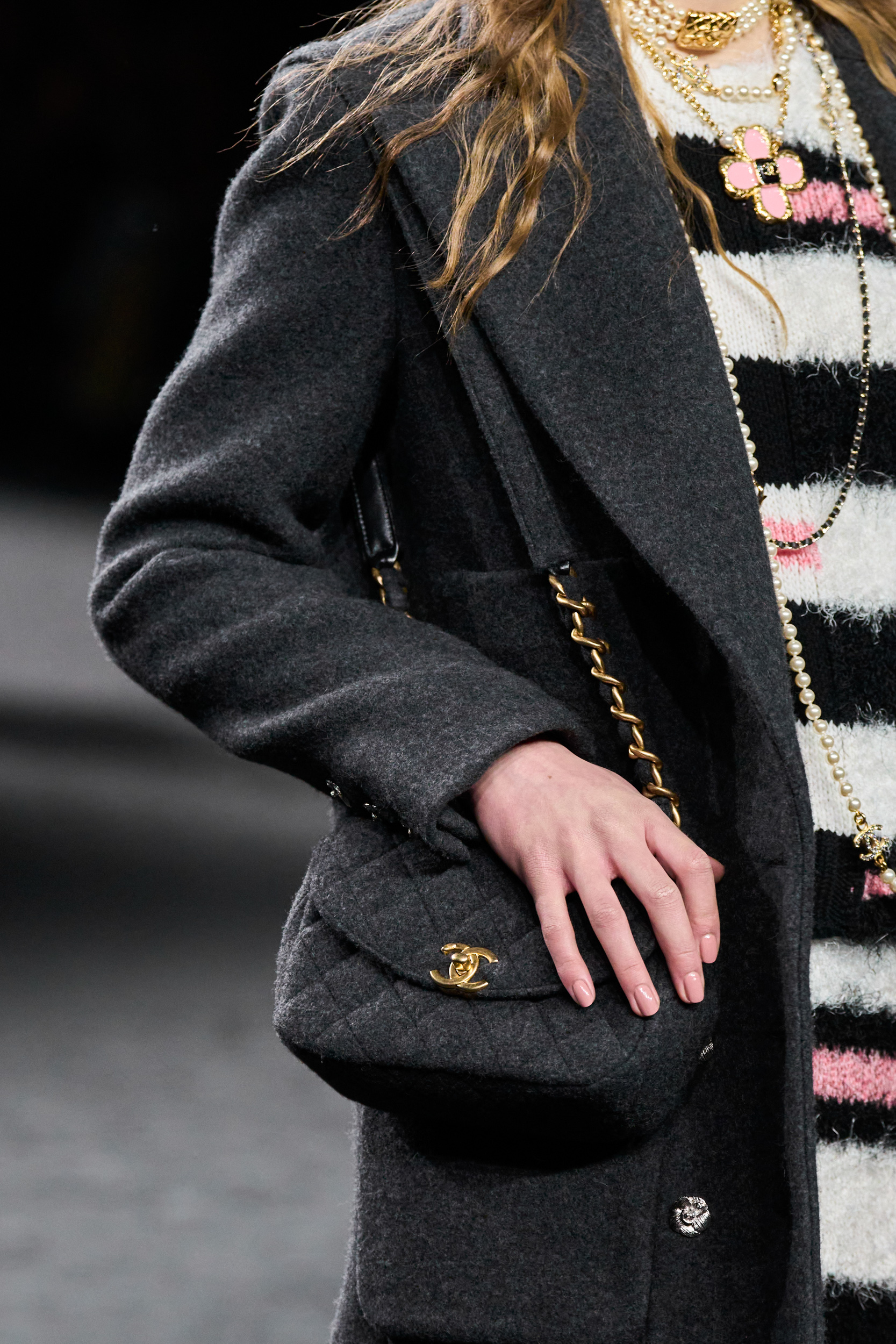 Accessories - Image 11