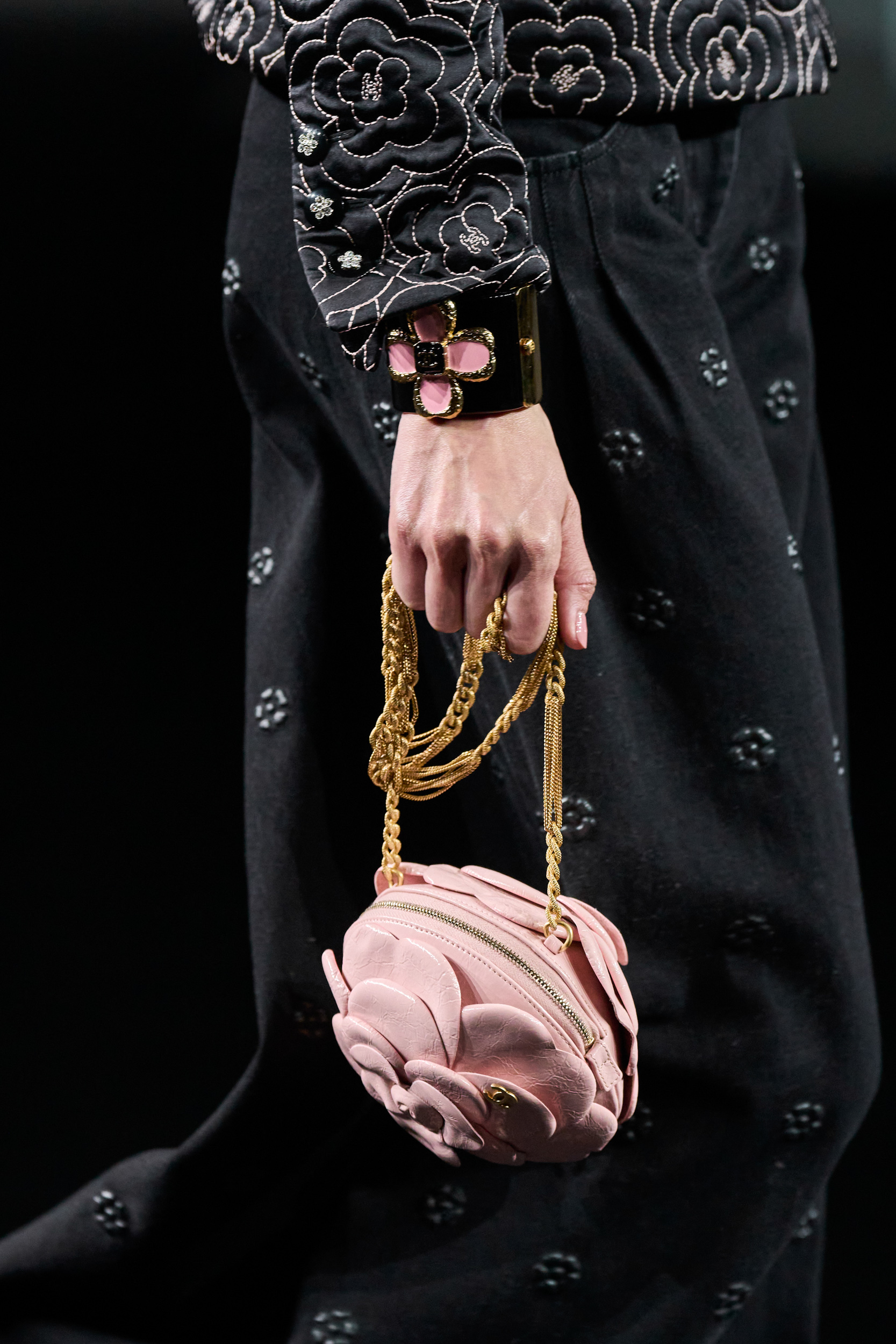 Accessories - Image 29