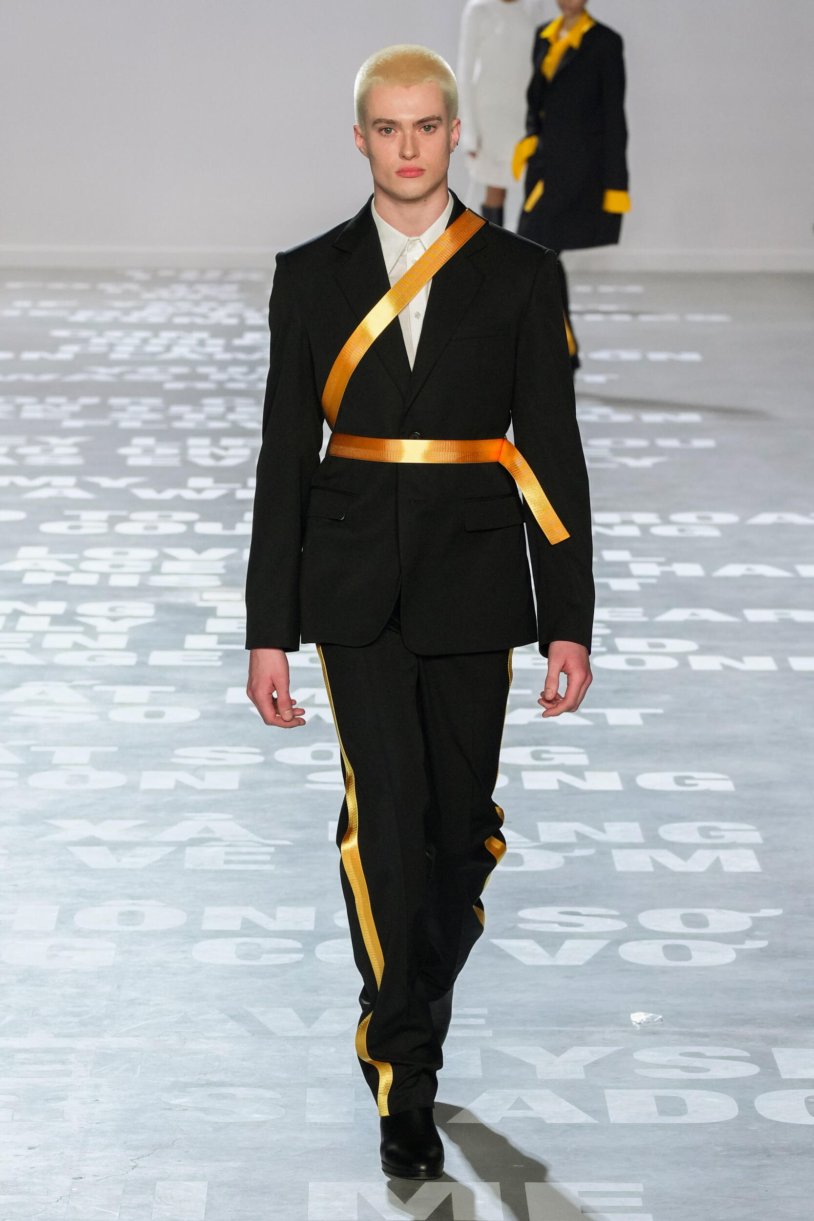 Look 21