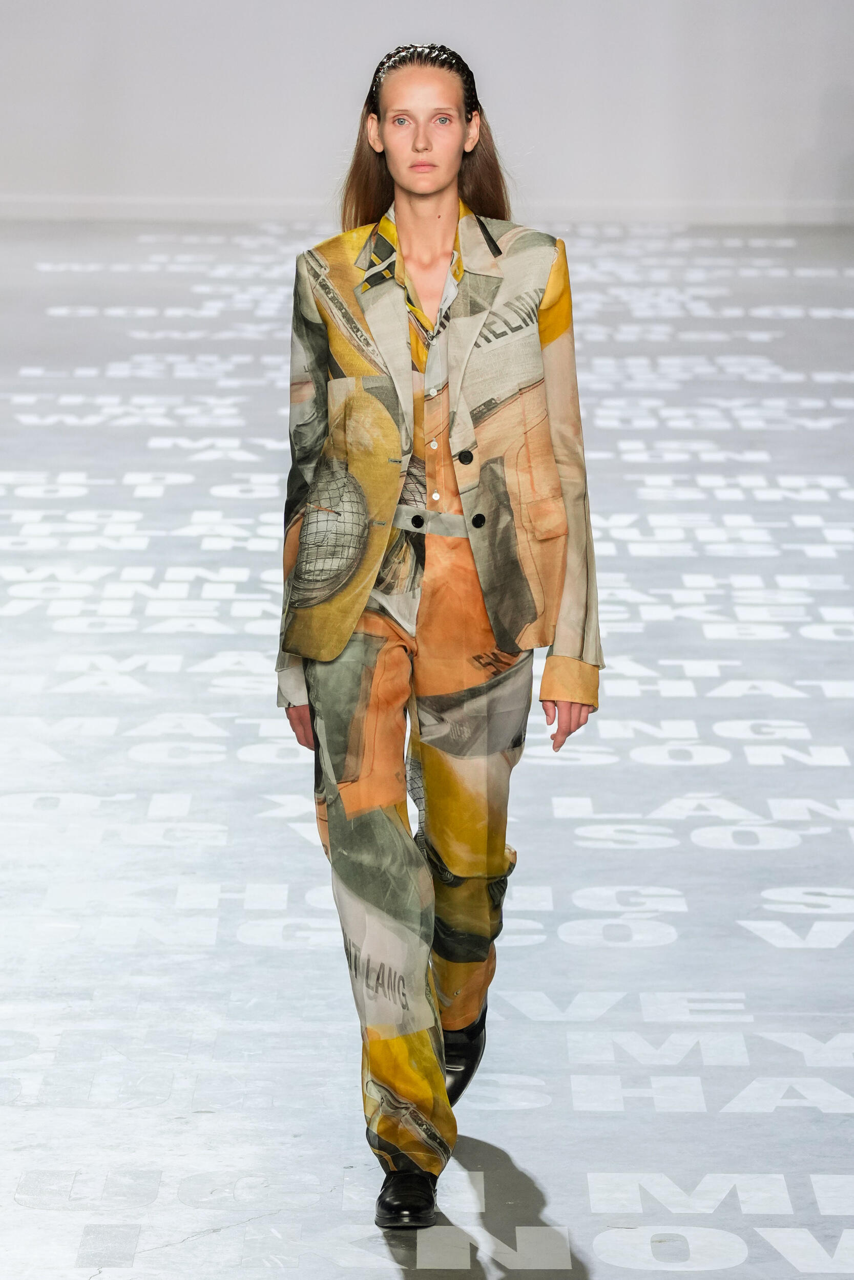 Look 23