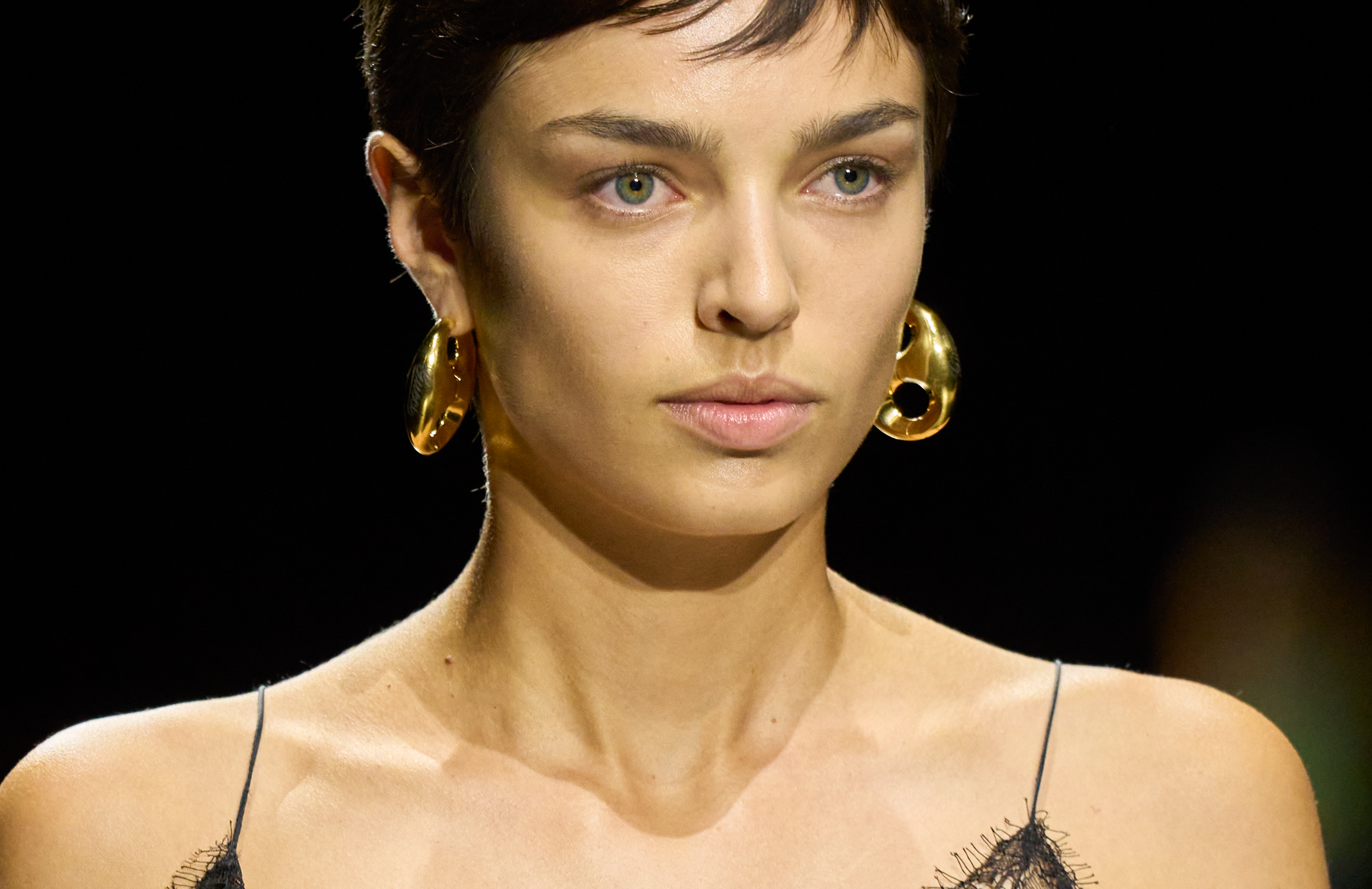 Accessories - Image 9
