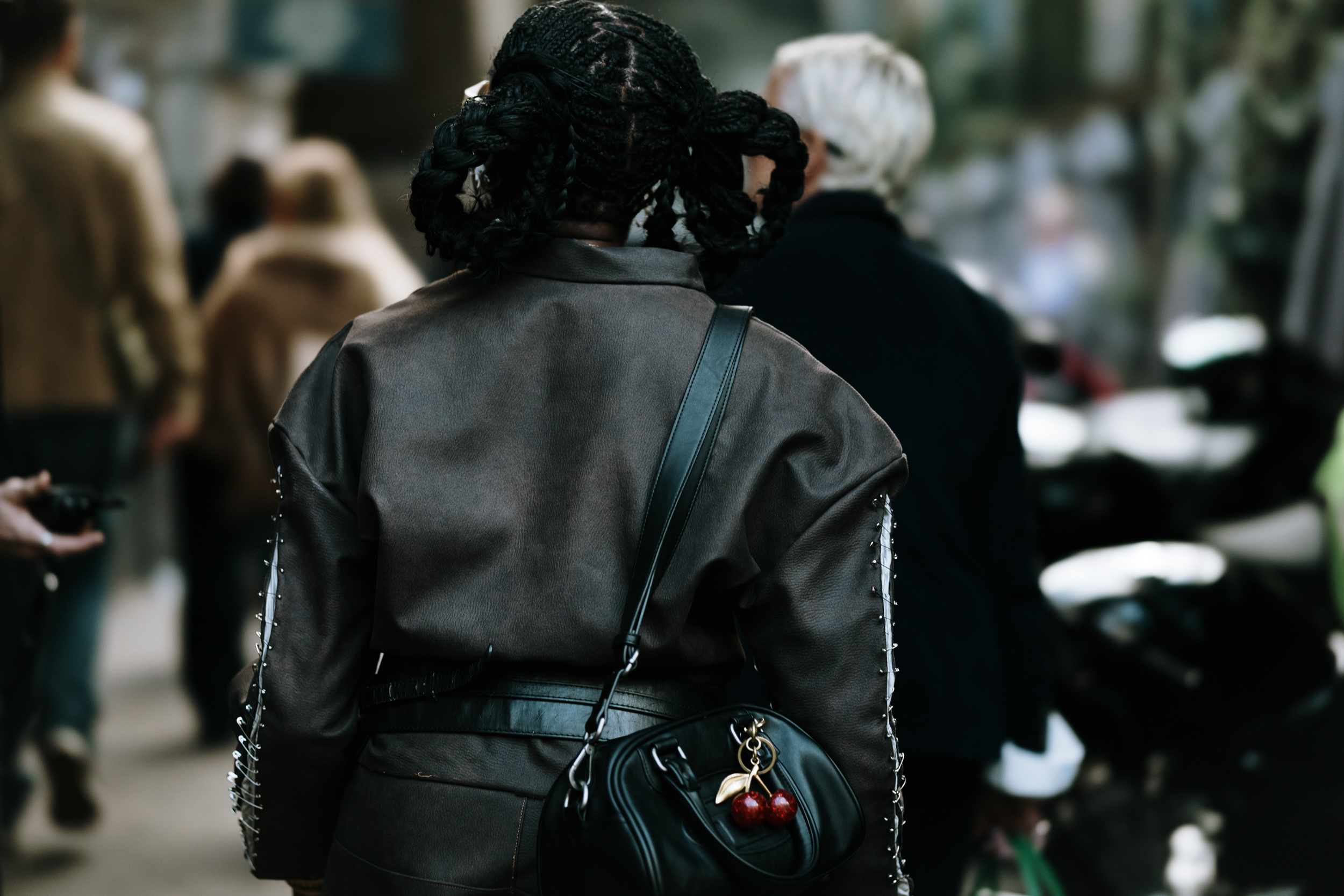 London Fashion Week S/S 2025 Street Trend