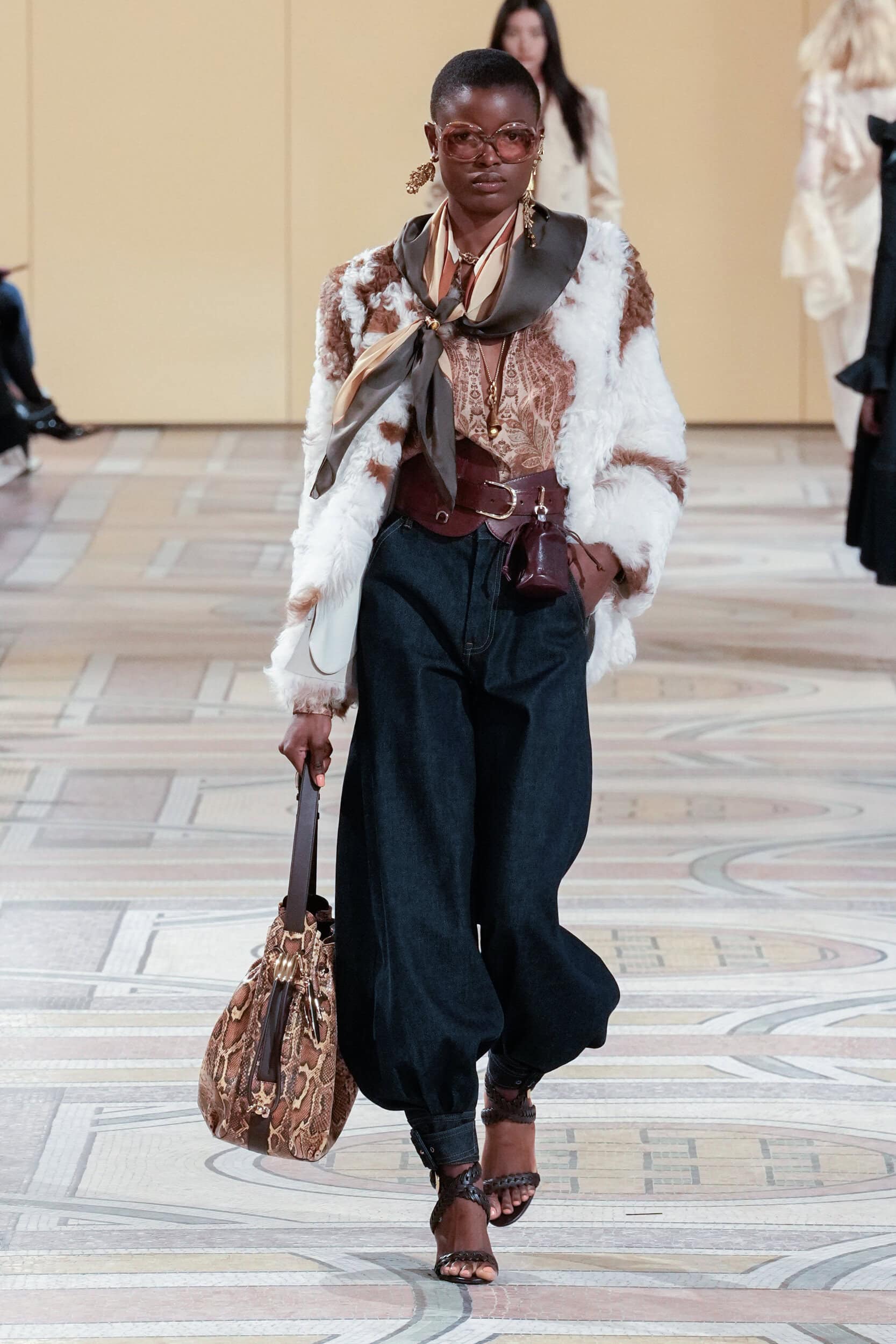 Collection image 9