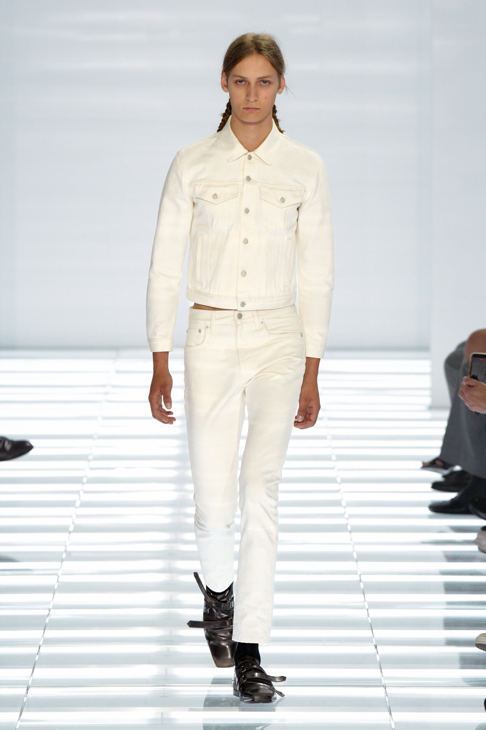 Look 8