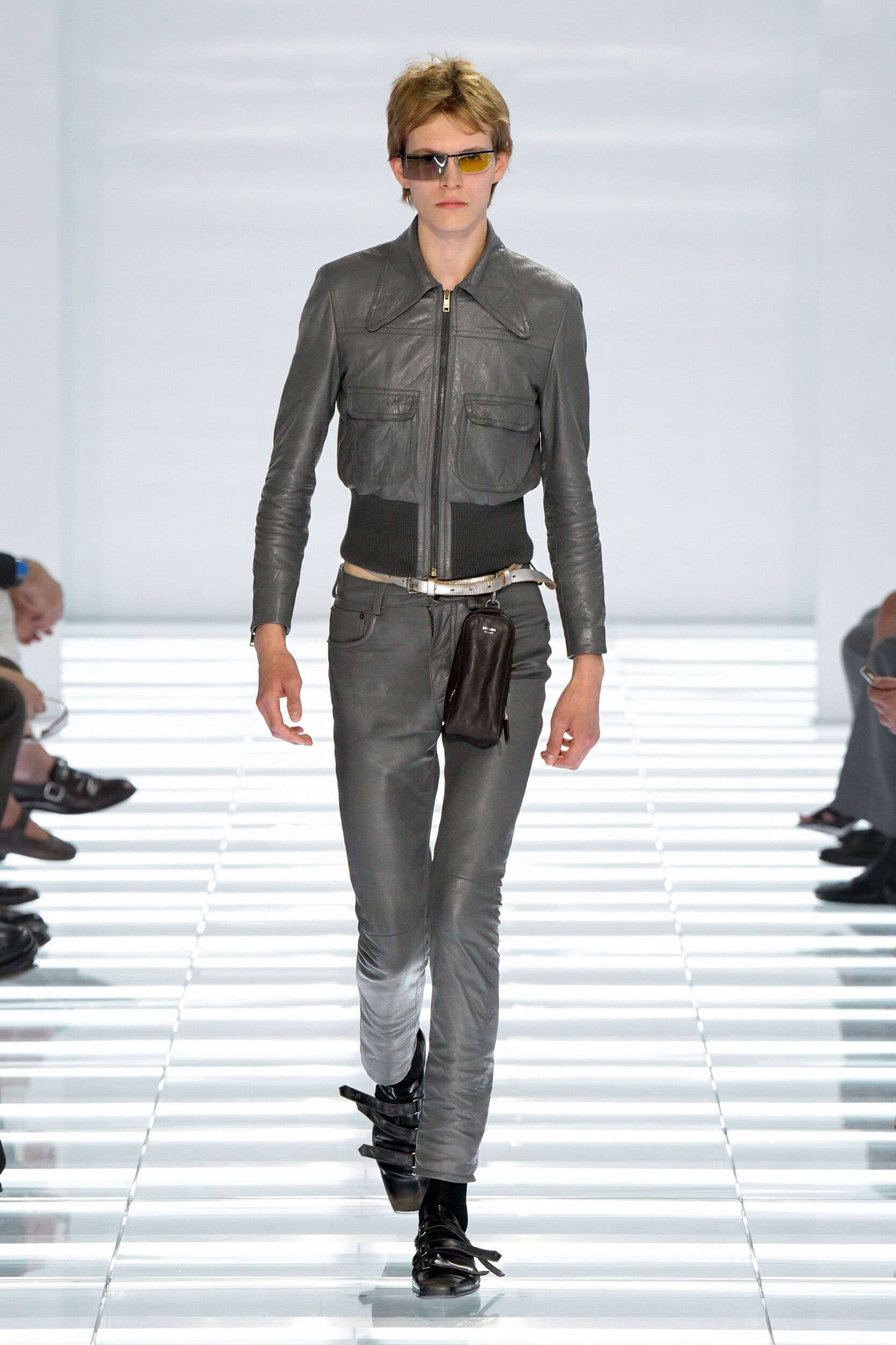 Look 10