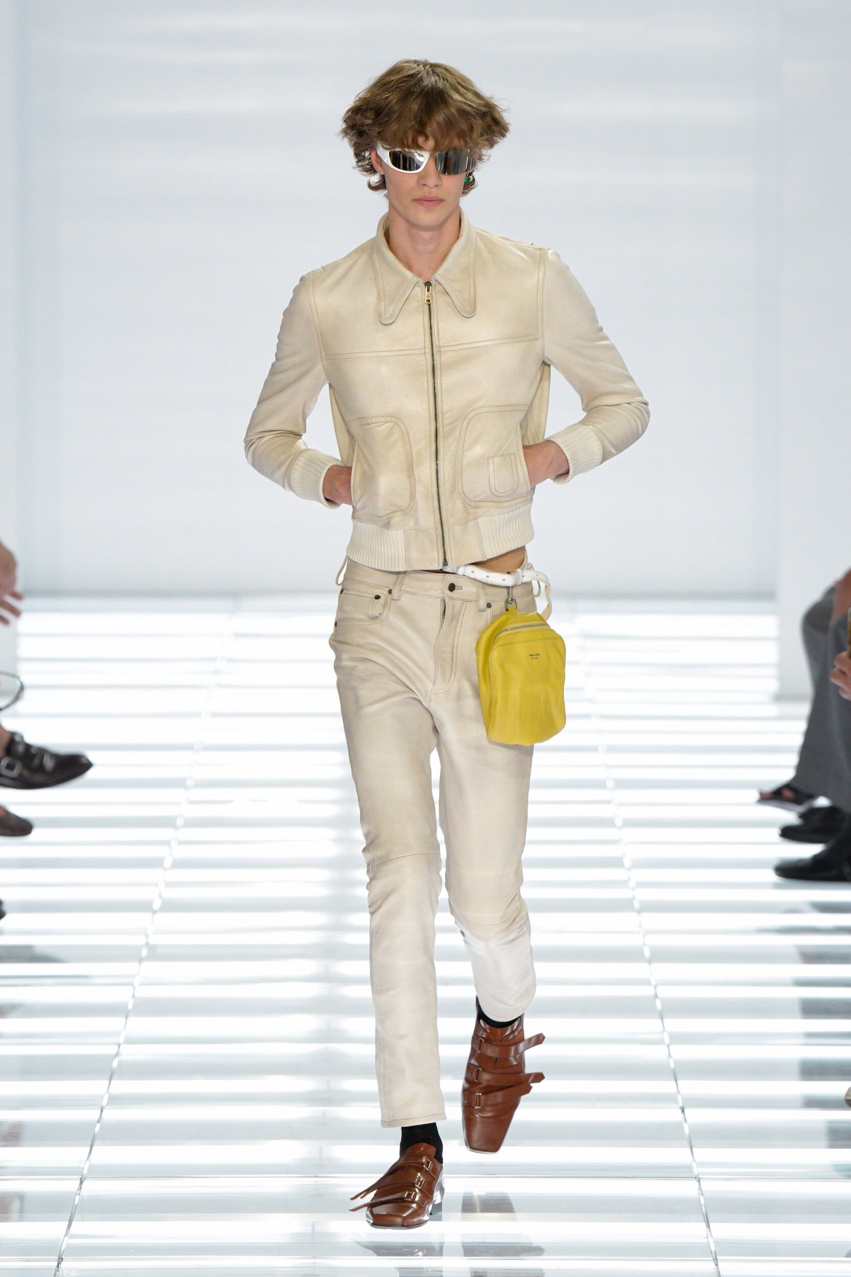 Look 13