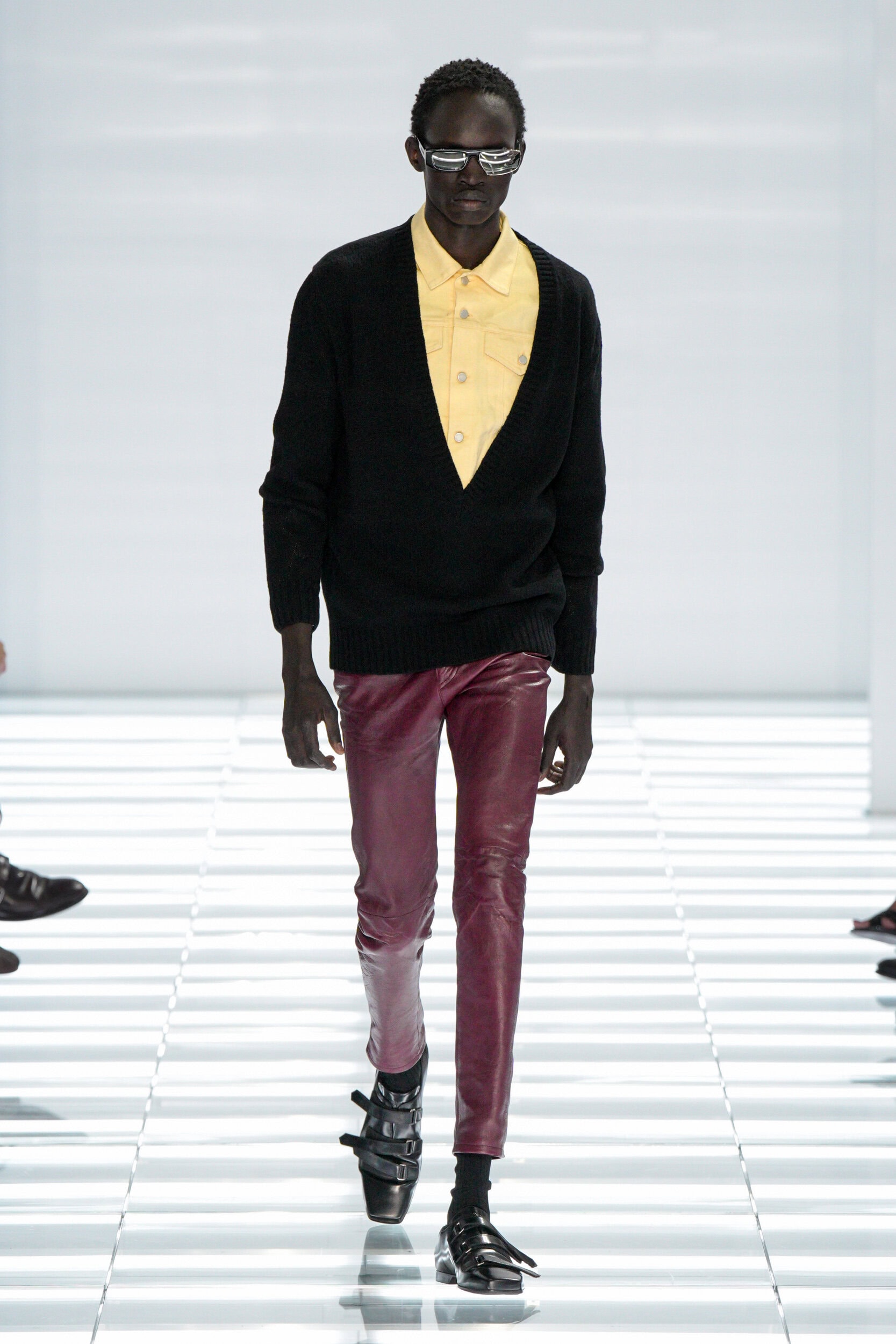 Look 19