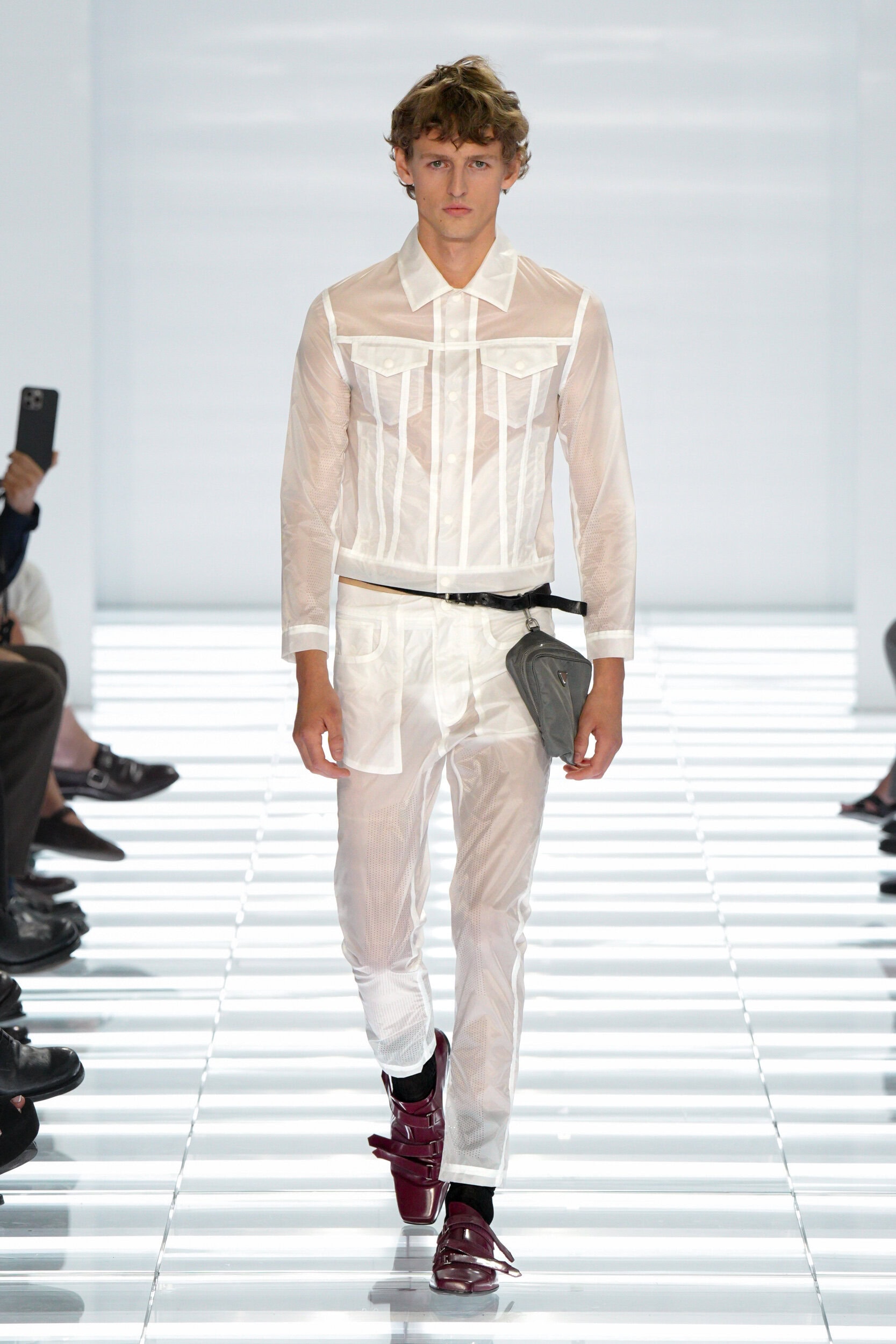 Look 30