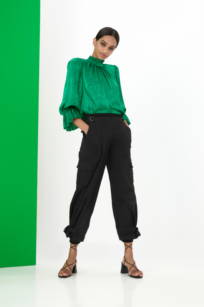 Look 16