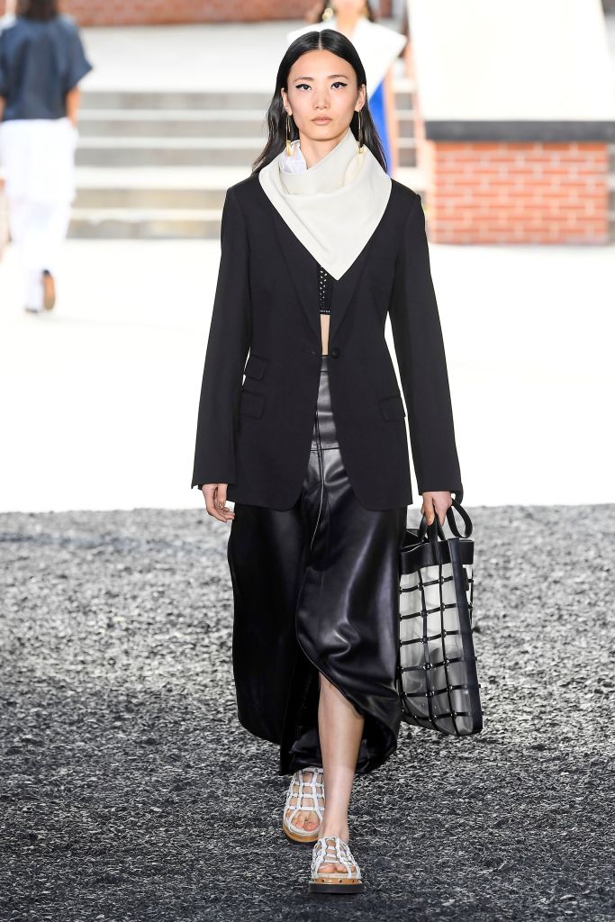 Look 25
