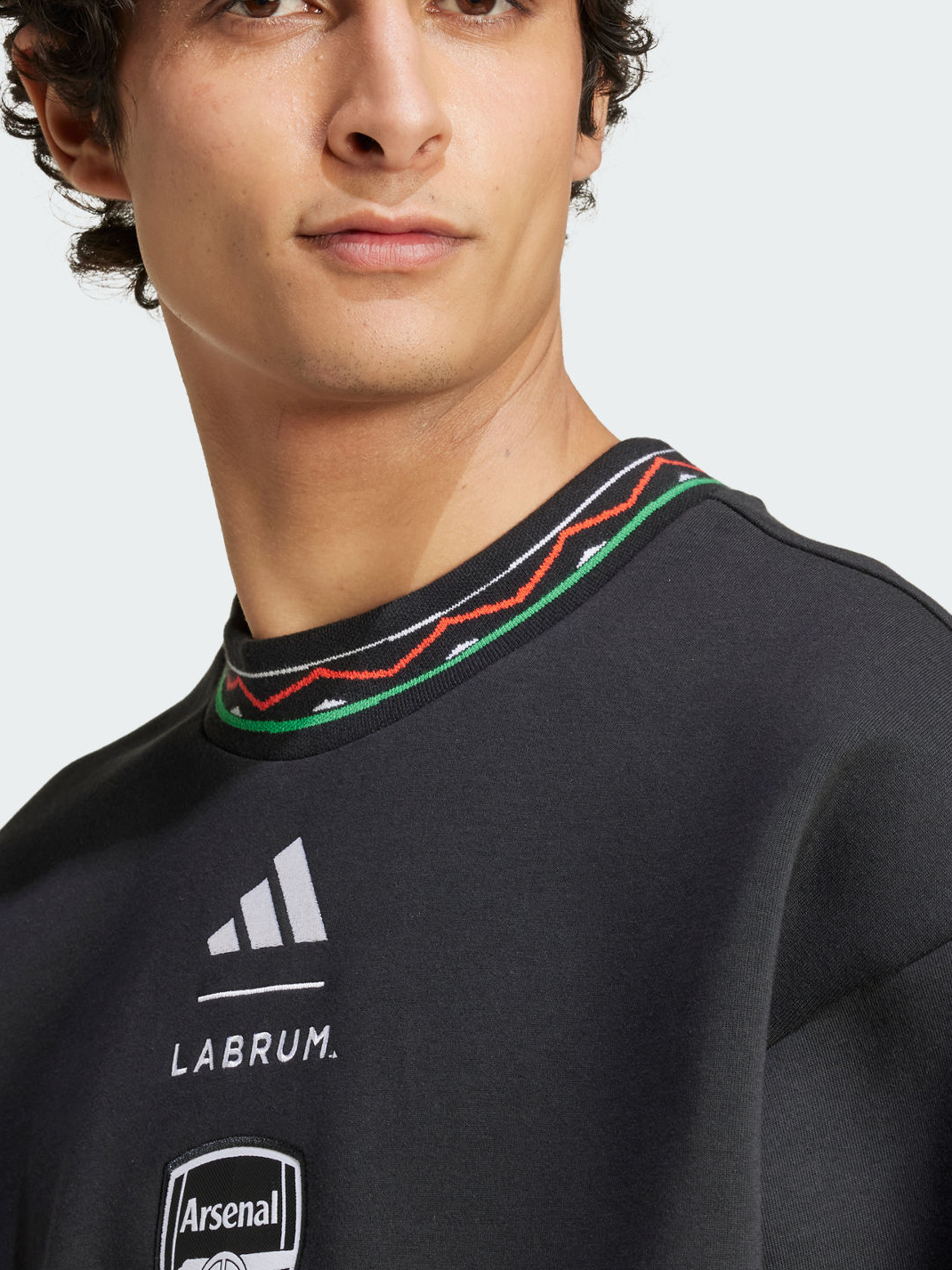 @adidas