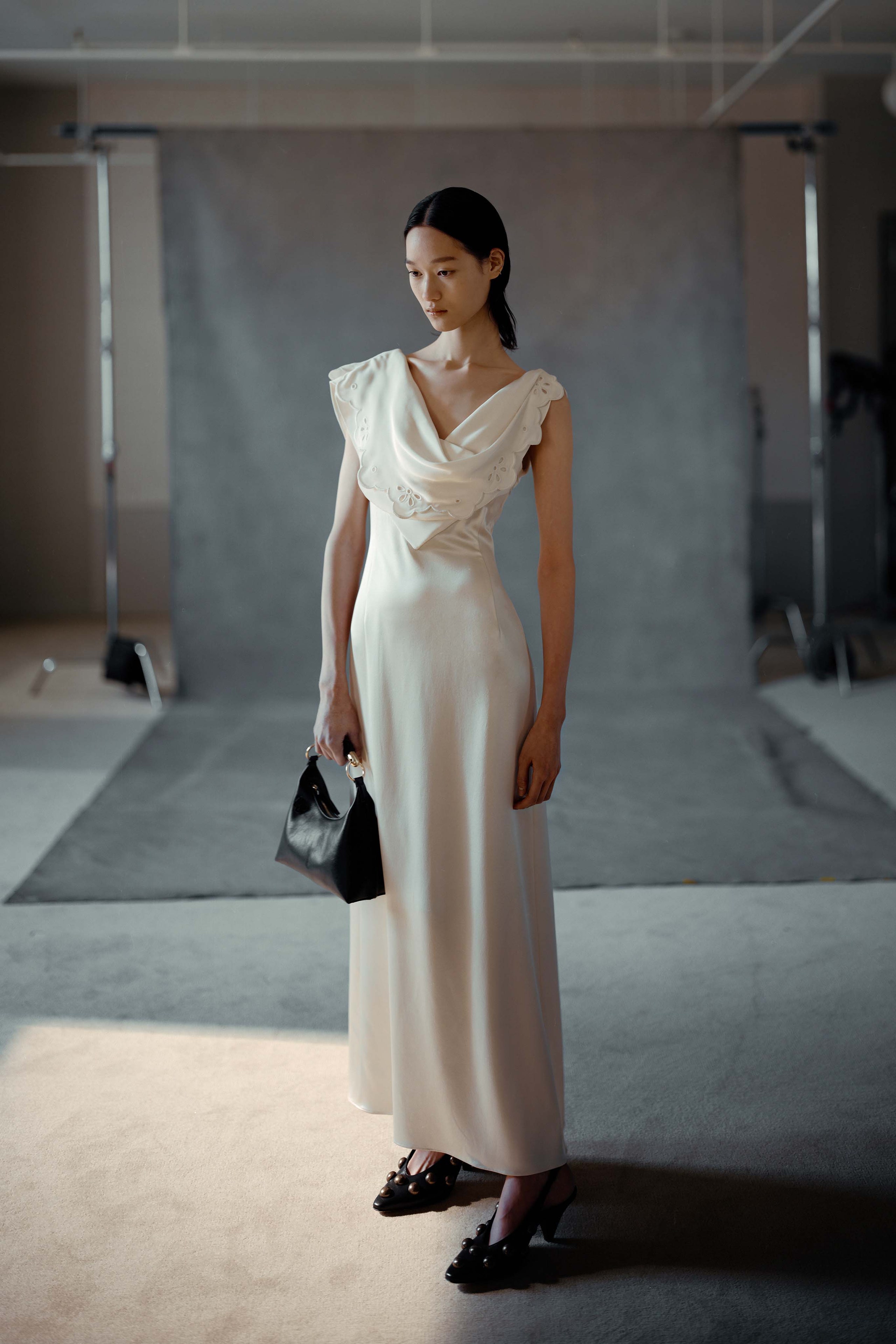 @ALTUZARRA