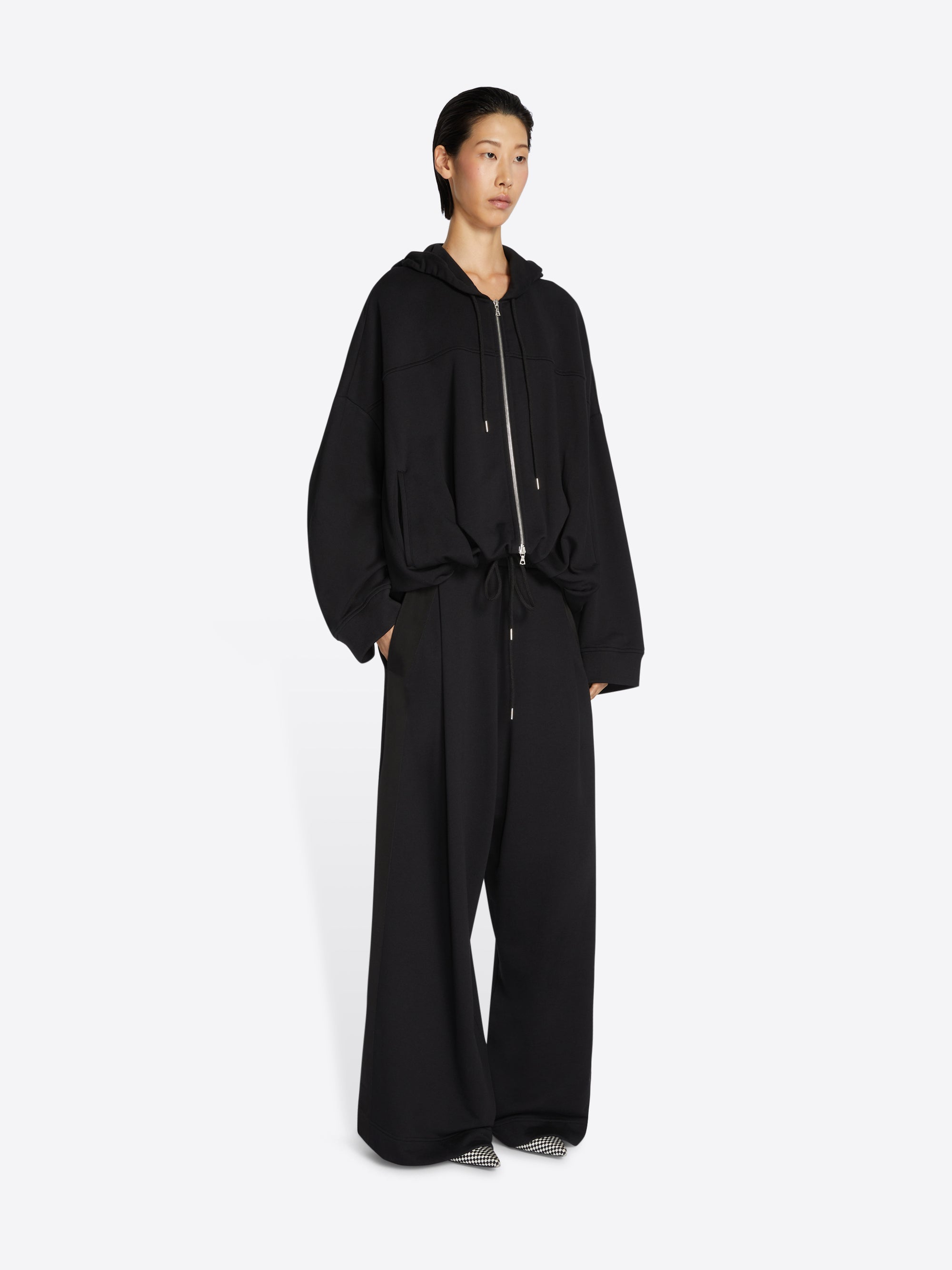 @Dries Van Noten