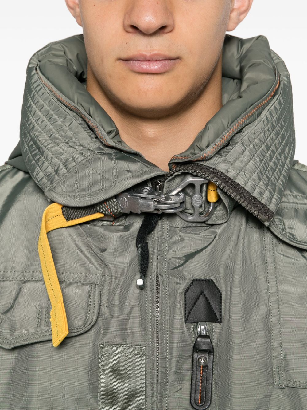 Parajumpers