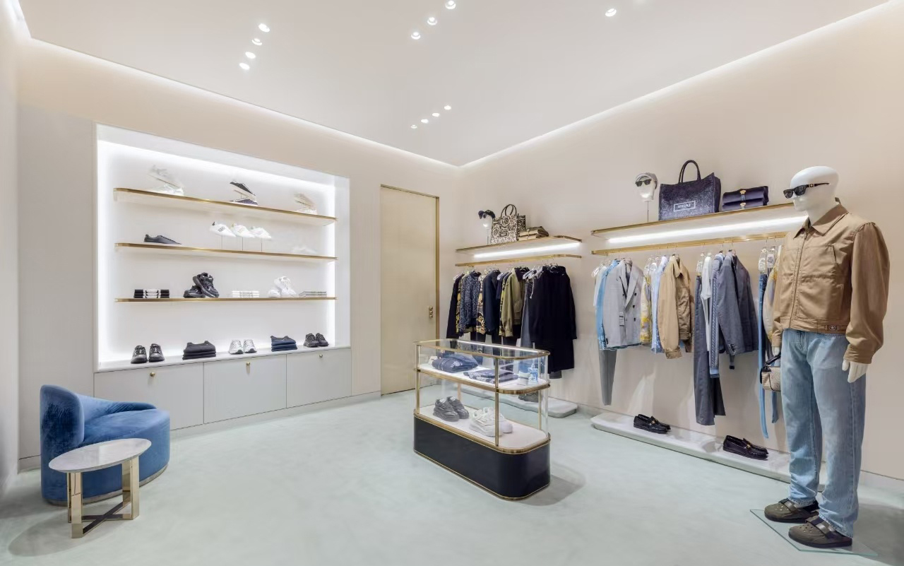 @VERSACE
