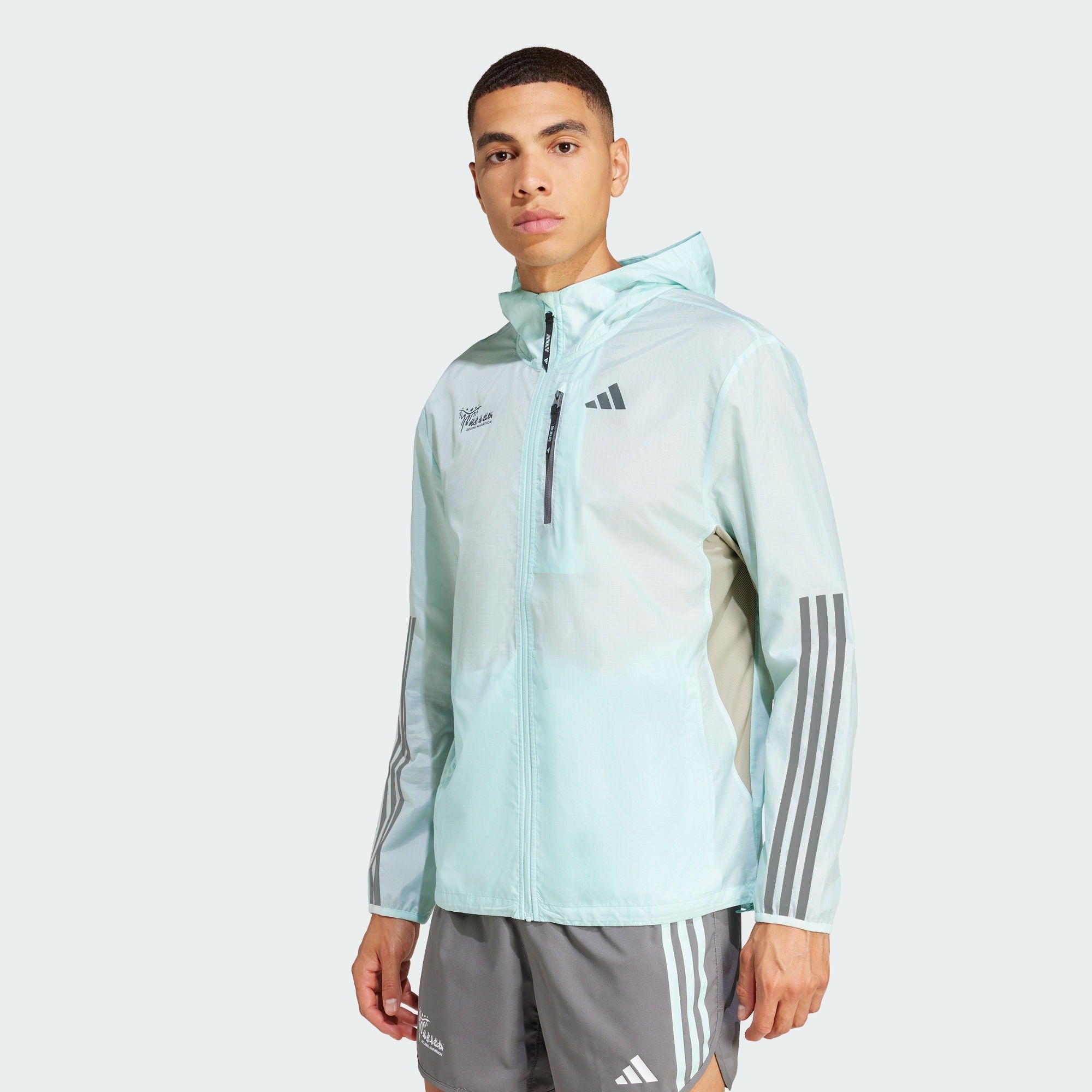 @adidas