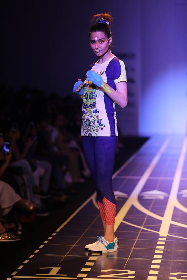 Look 6