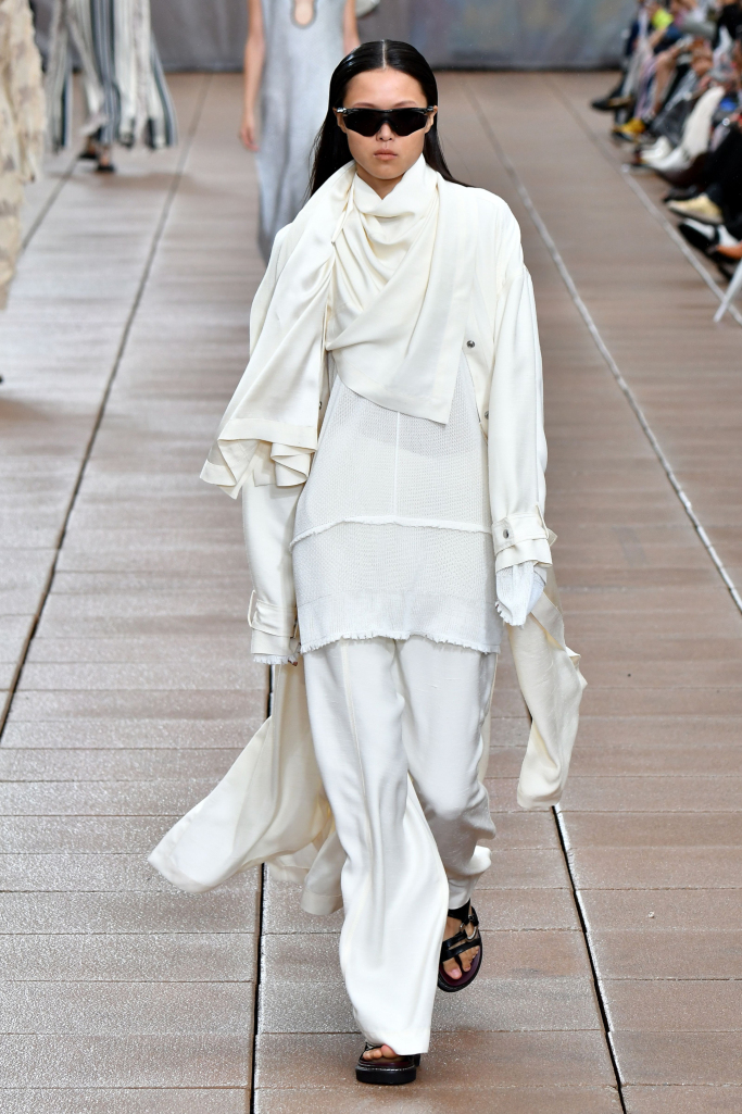 Look 11