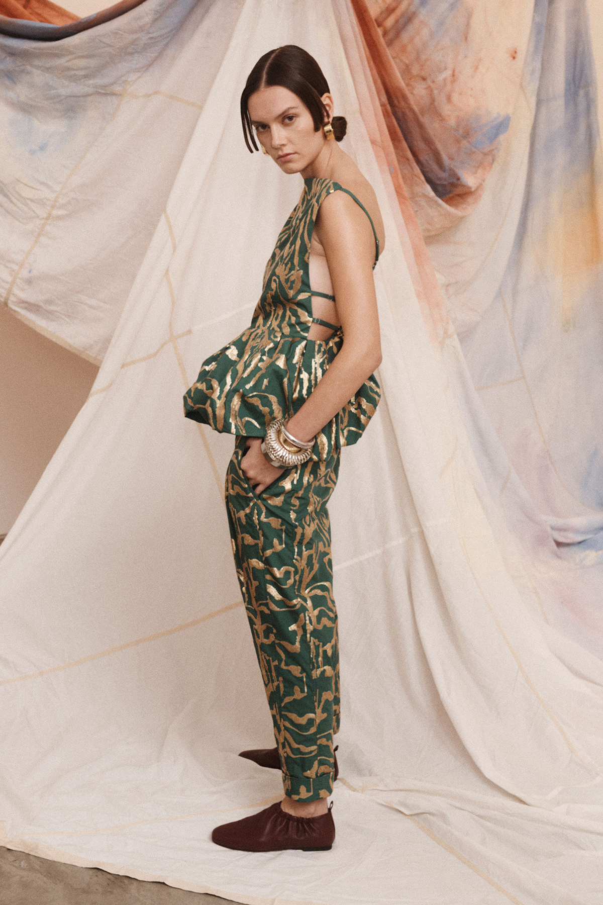 Look 11
