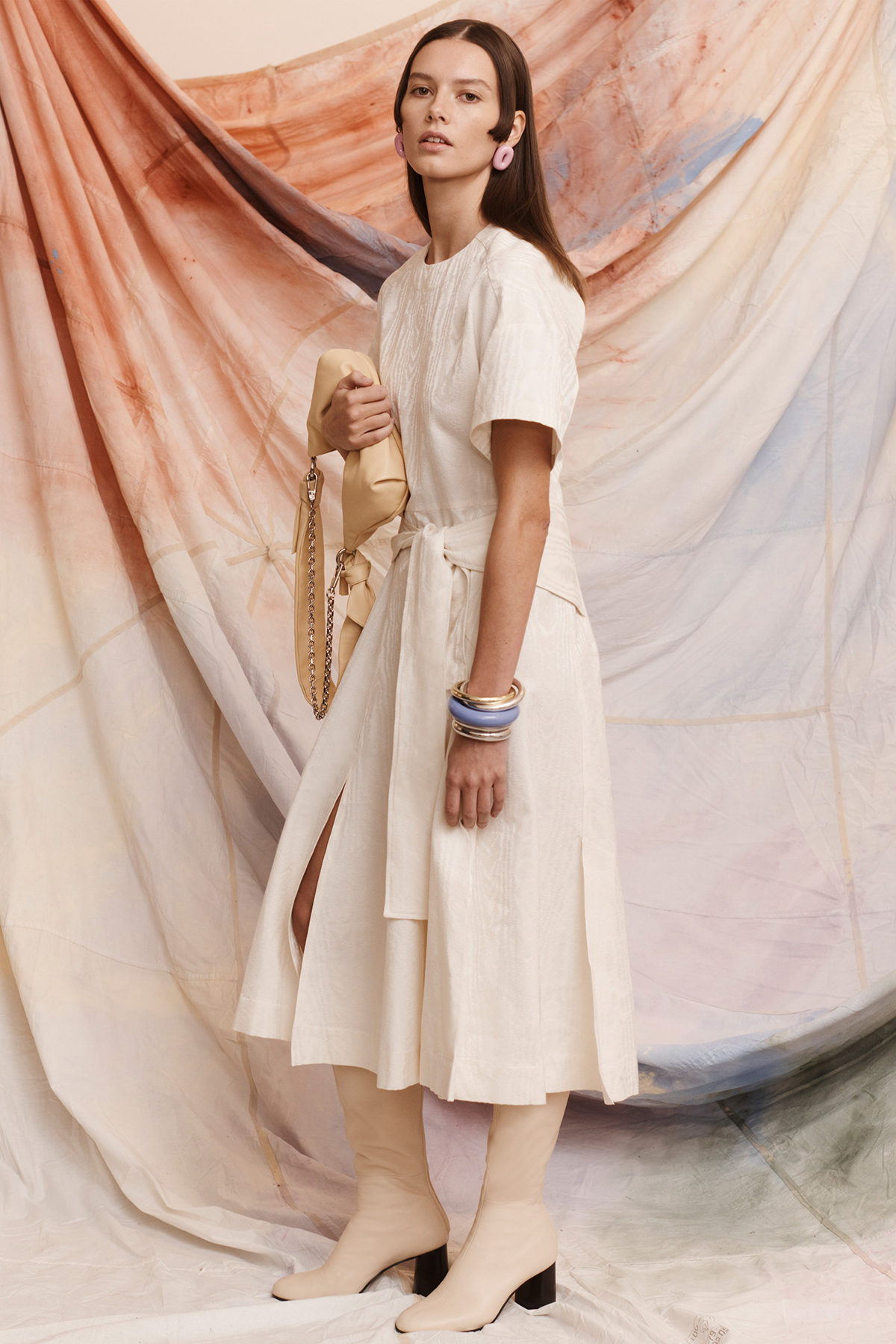 Look 16
