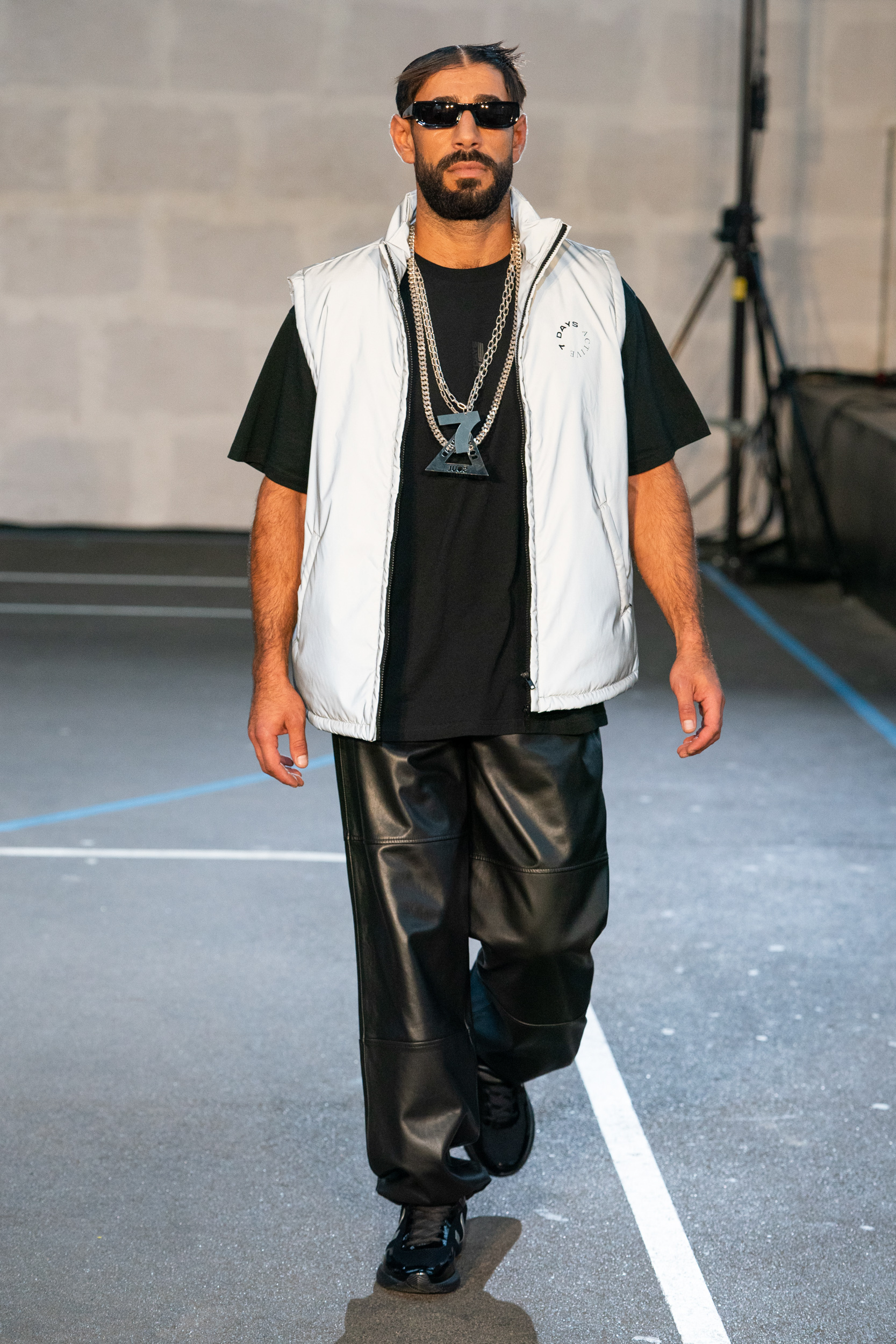 Look 6