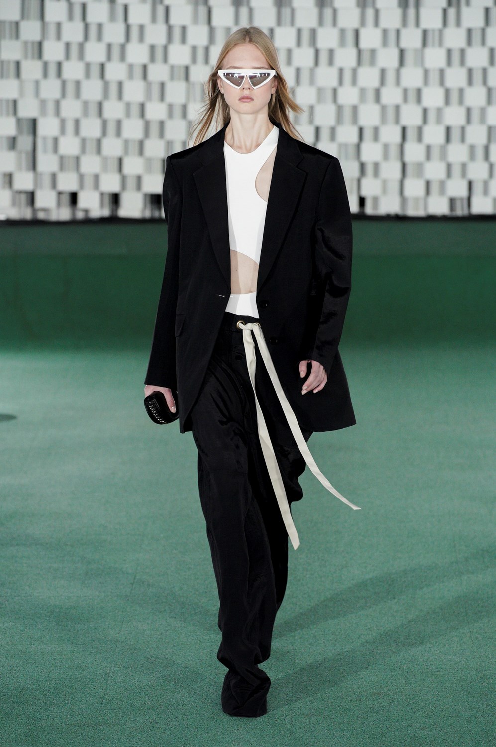 Look 5
