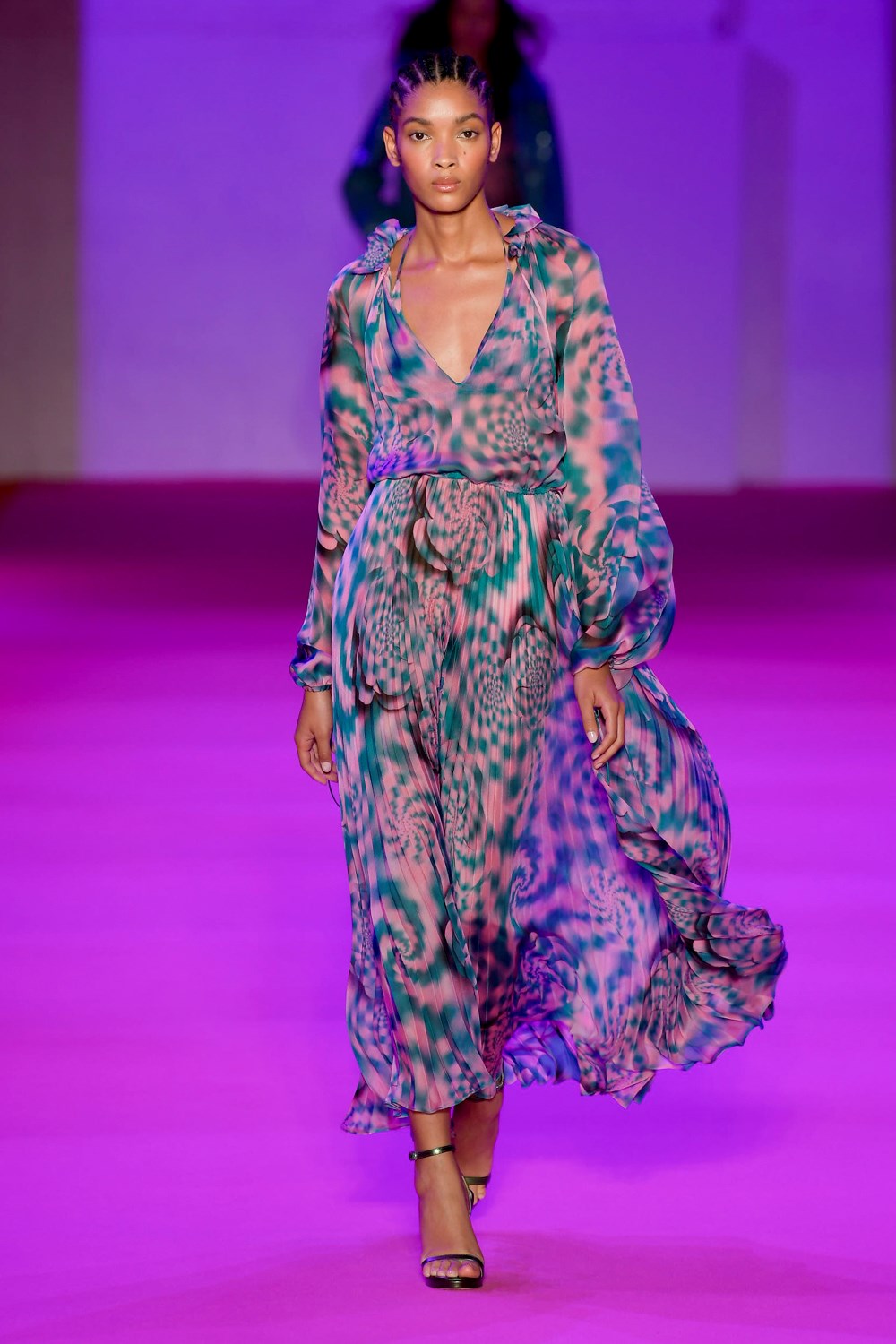 Look 18