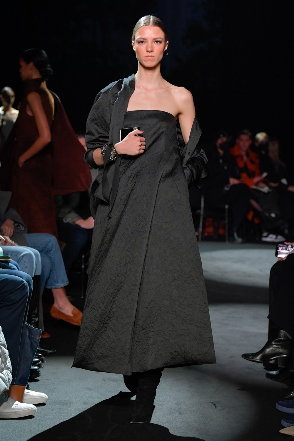 Look 12