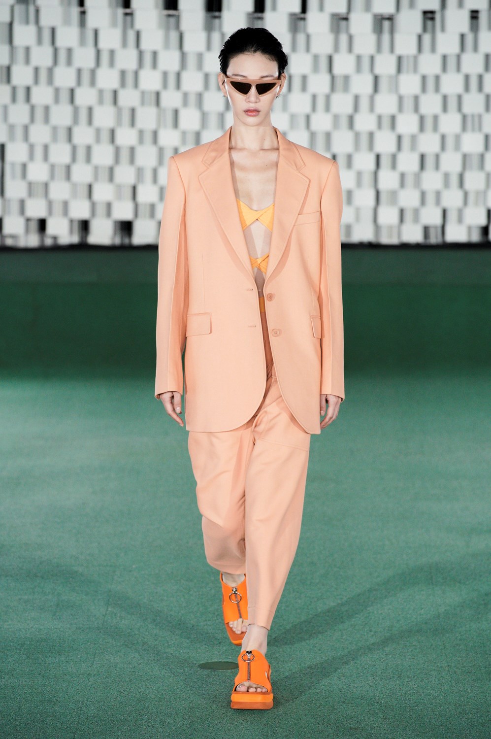 Look 29