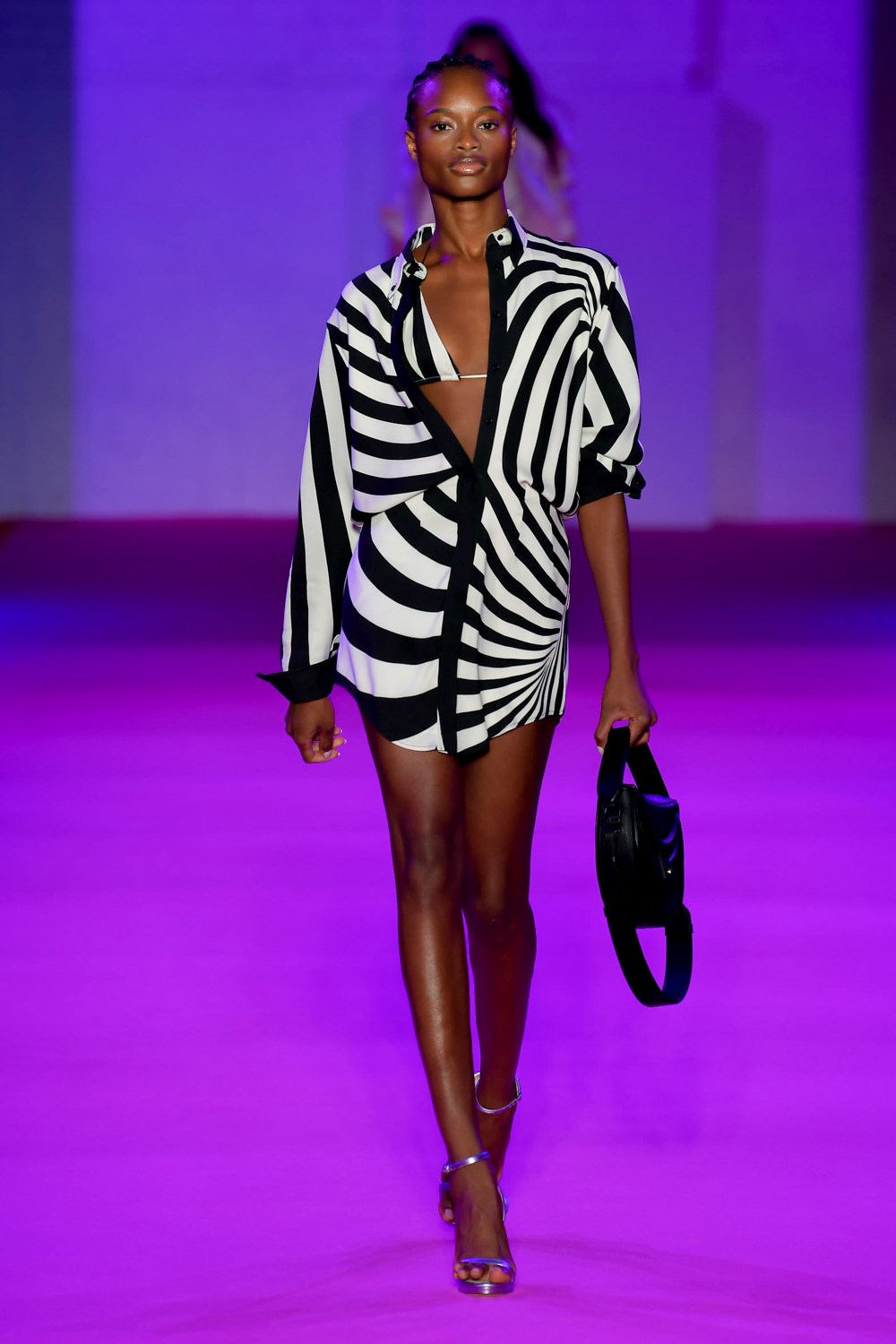 Look 8