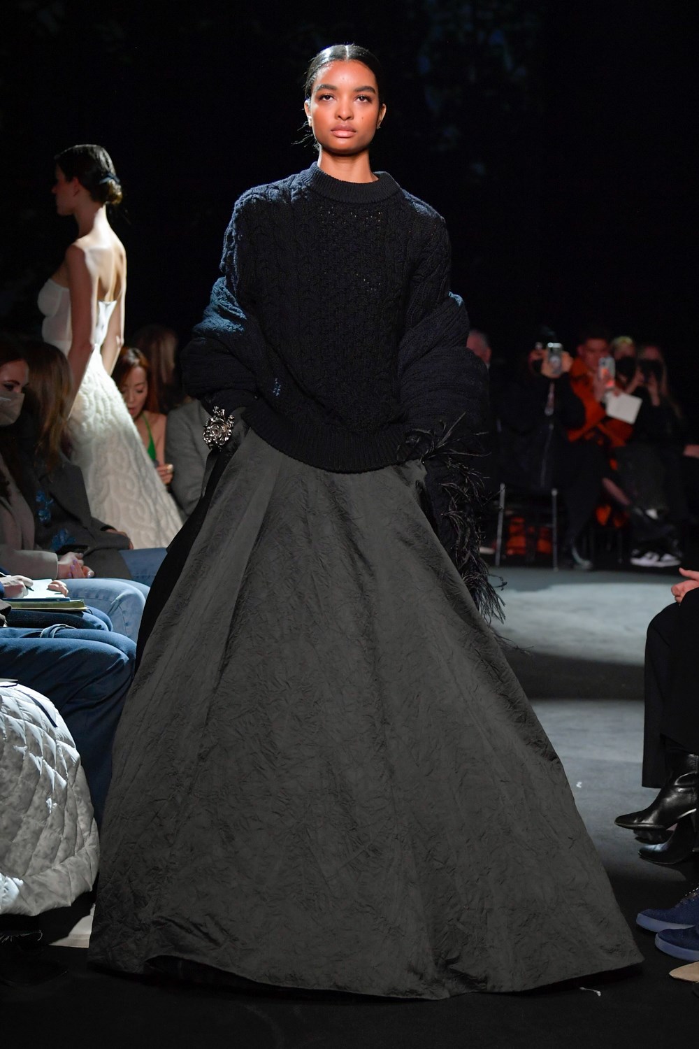 Look 30