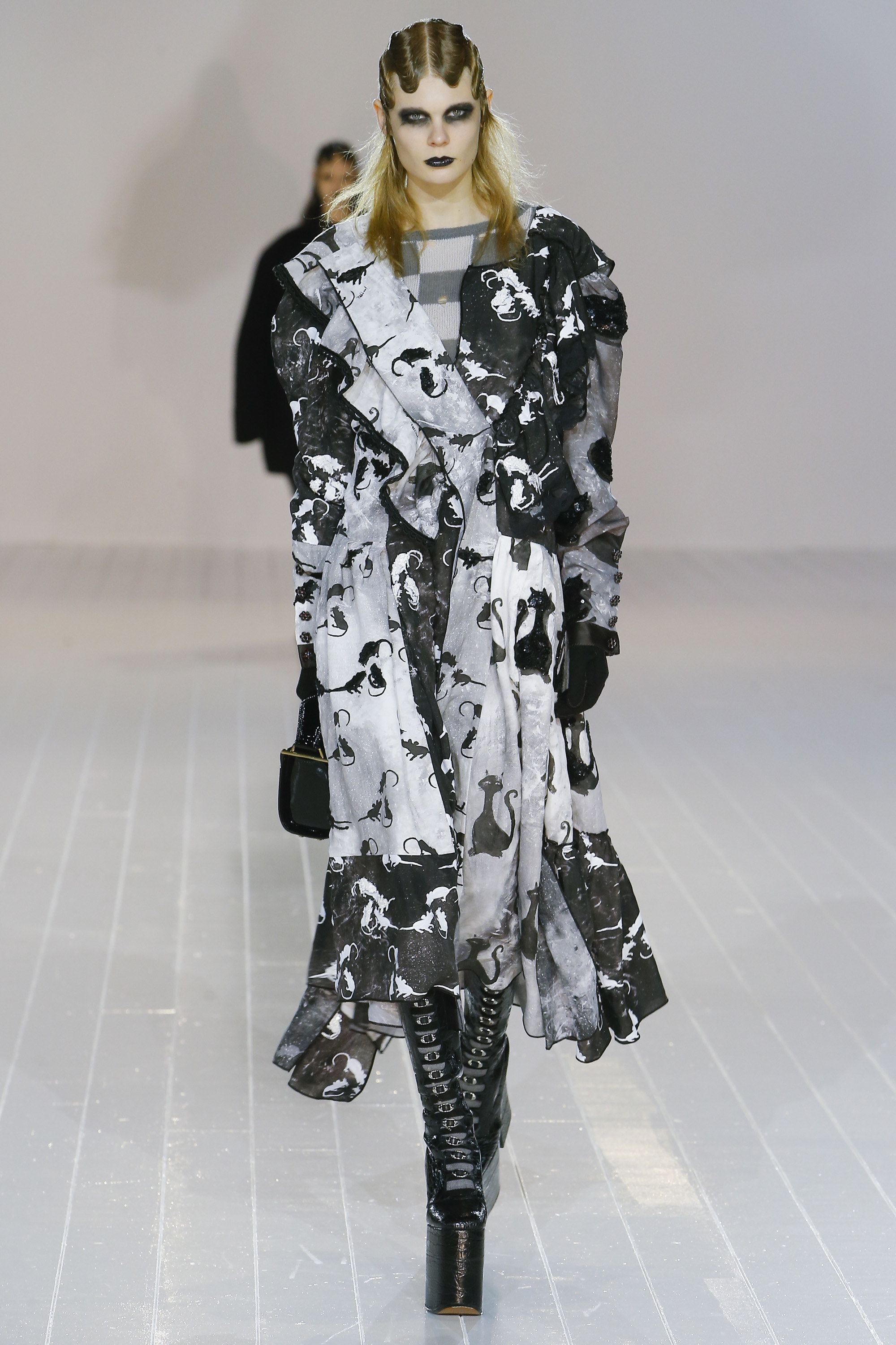 Look 8