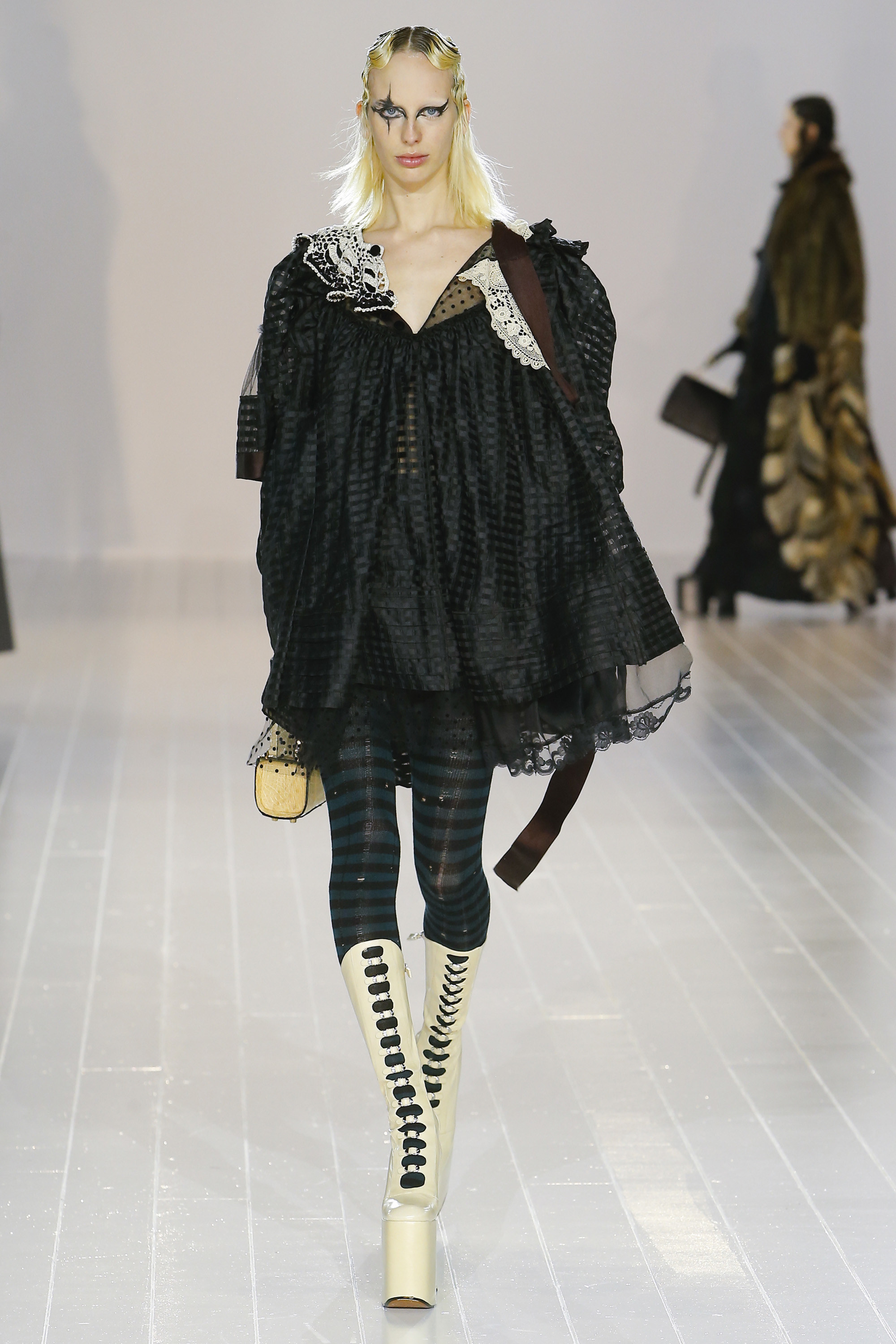 Look 21