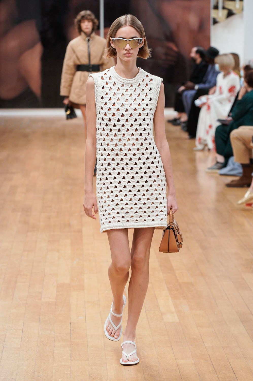 Look 5