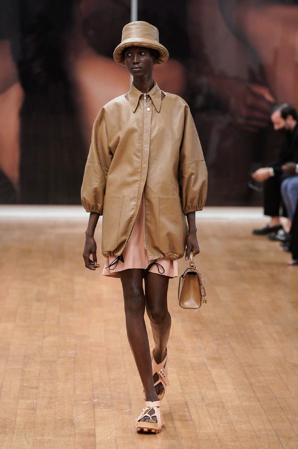 Look 13