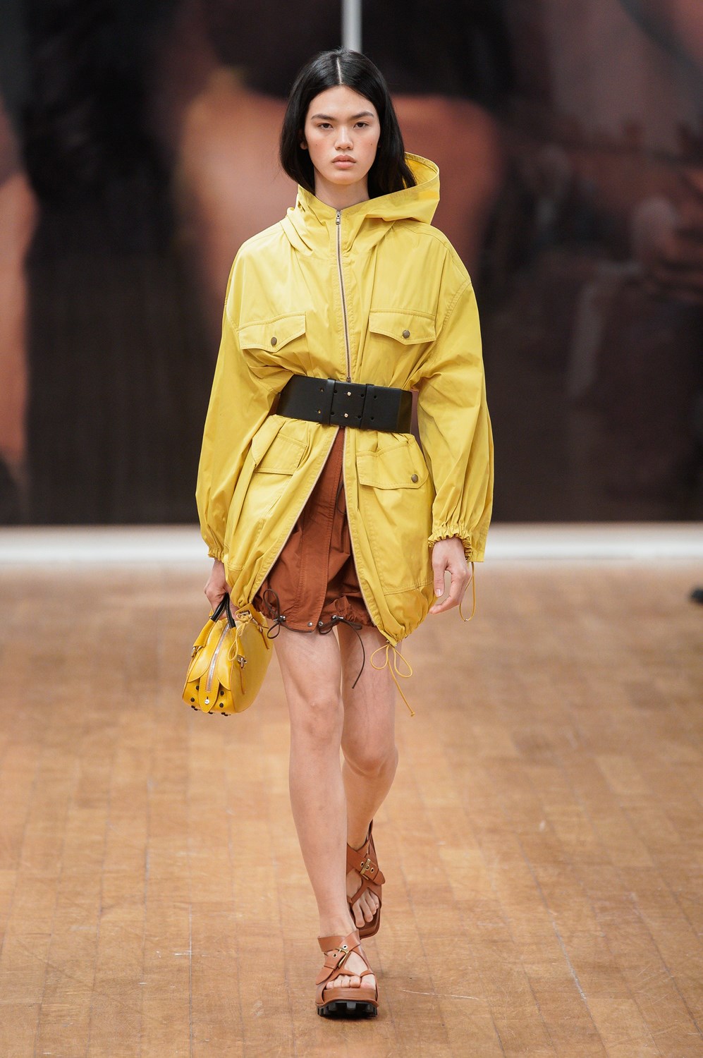Look 37