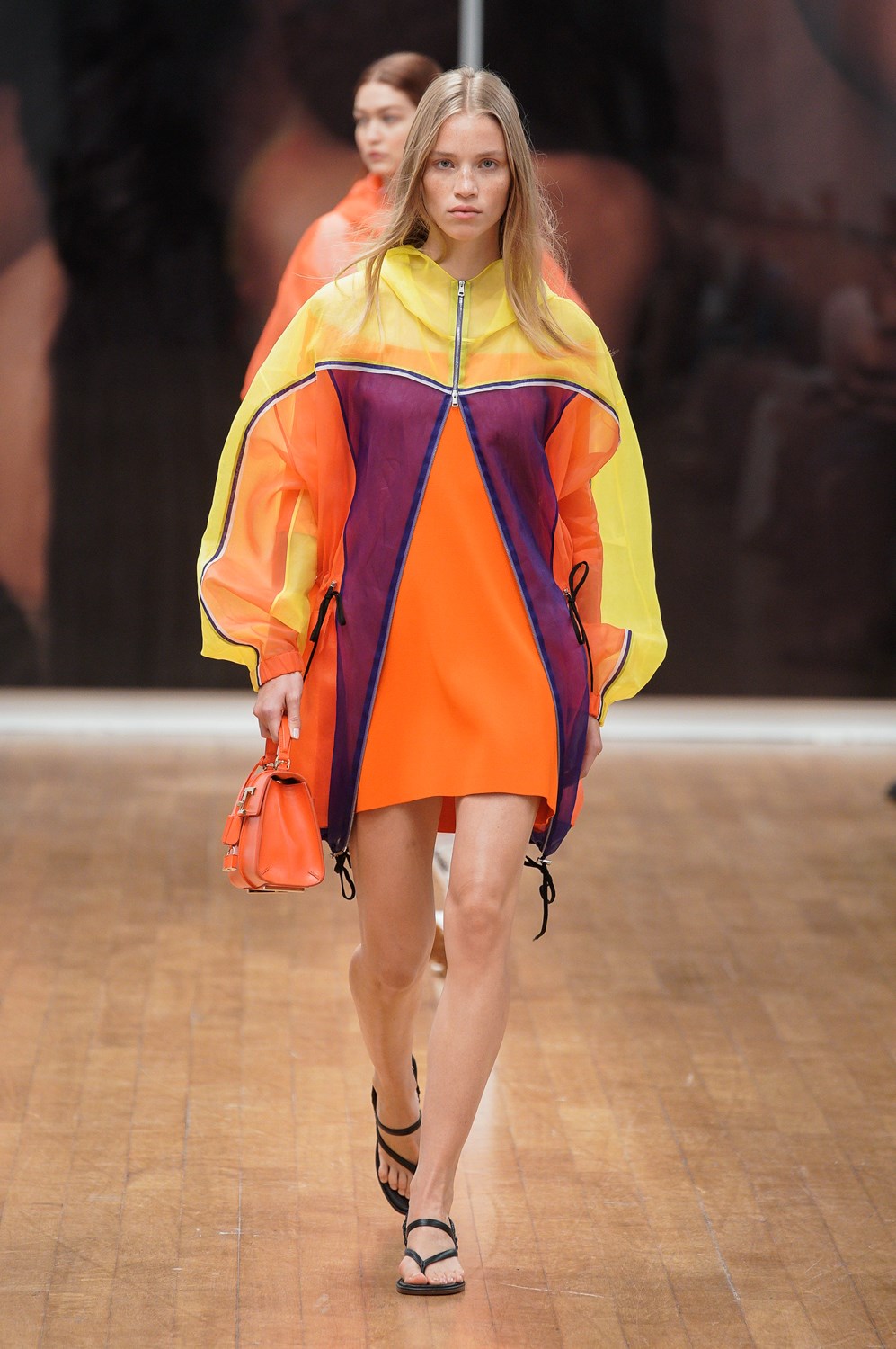 Look 40