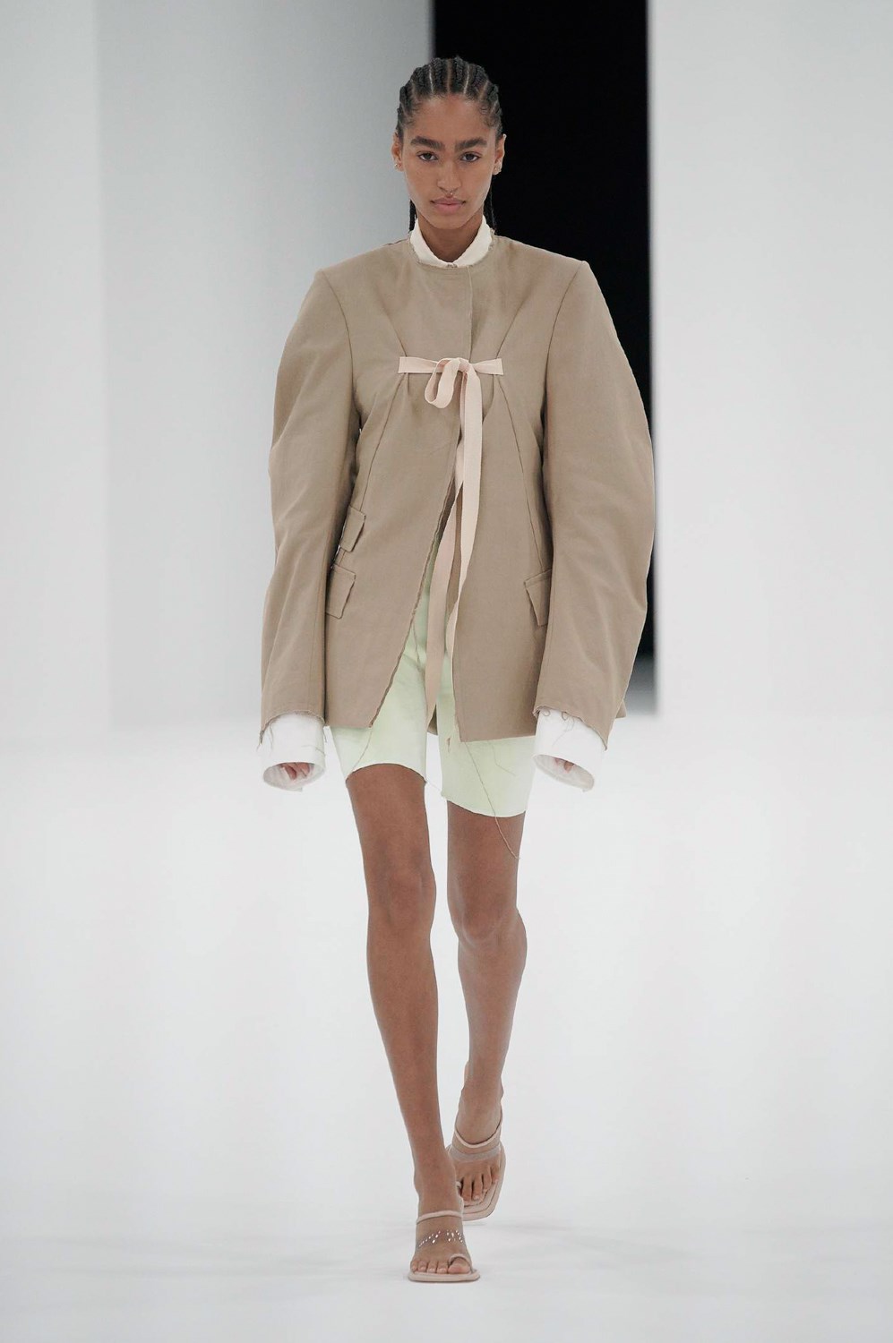 Look 5