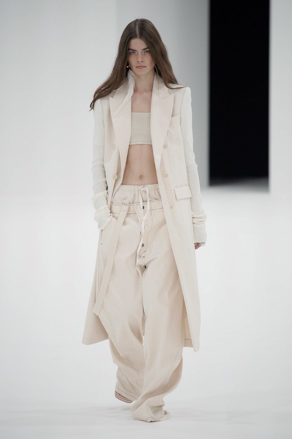 Look 11