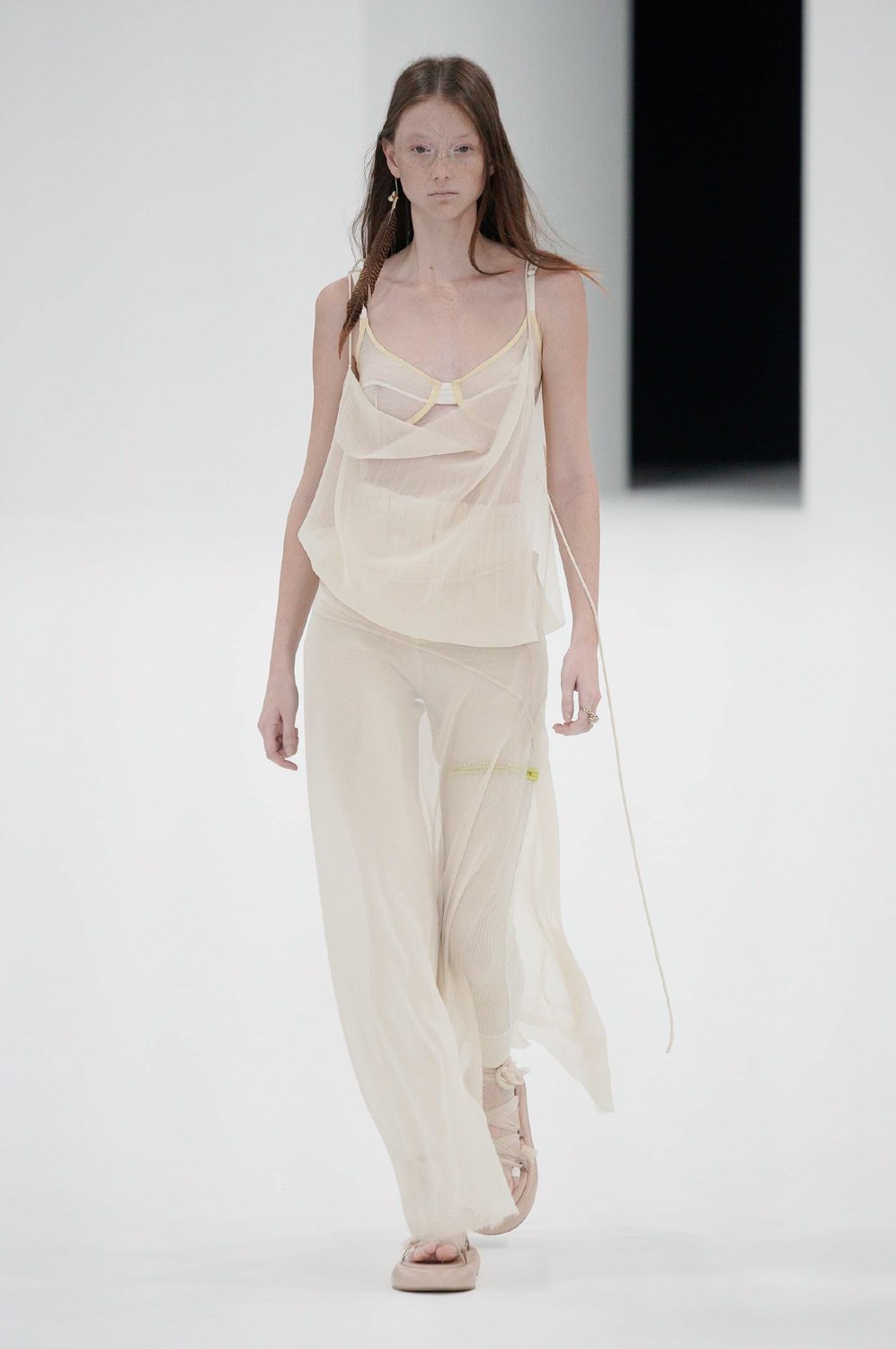 Look 12