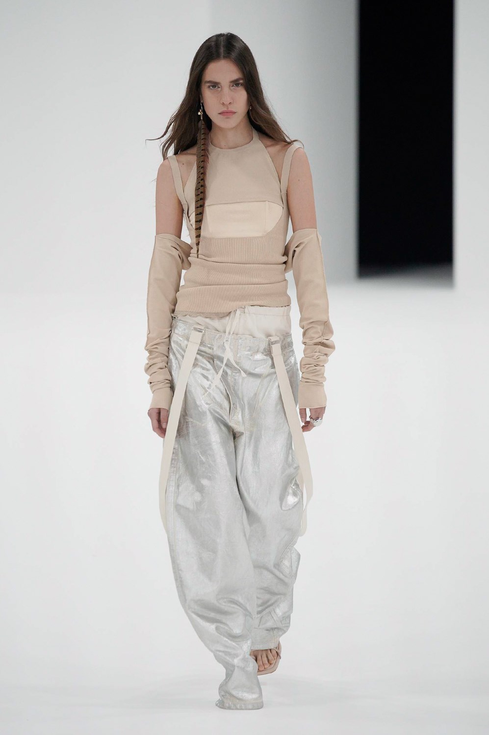 Look 24